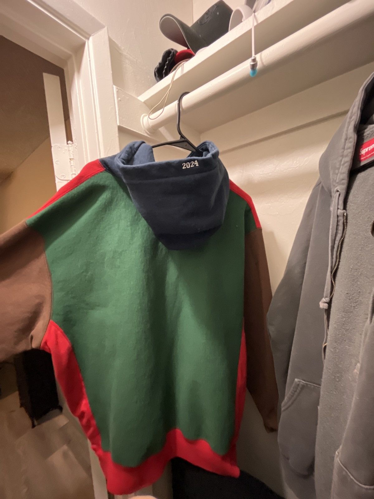 Supreme XL Supreme BOGO Hoodie - MULTICOLORED Size US XL / EU 56 / 4 - 2 Thumbnail