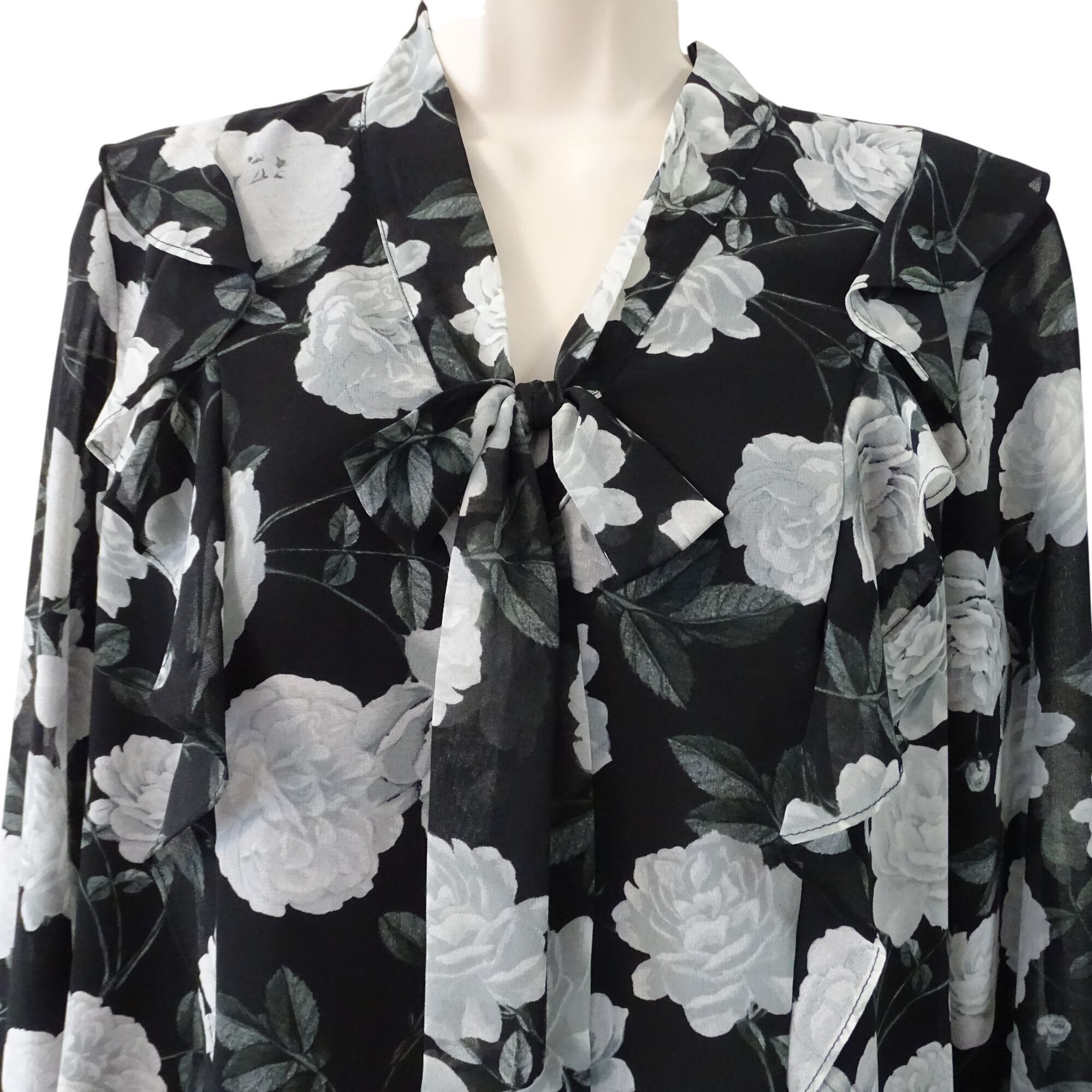 Karl Lagerfeld Karl Lagerfeld Women Black Floral Long Sleeve Blouse Size M Size M / US 6-8 / IT 42-44 - 3 Thumbnail