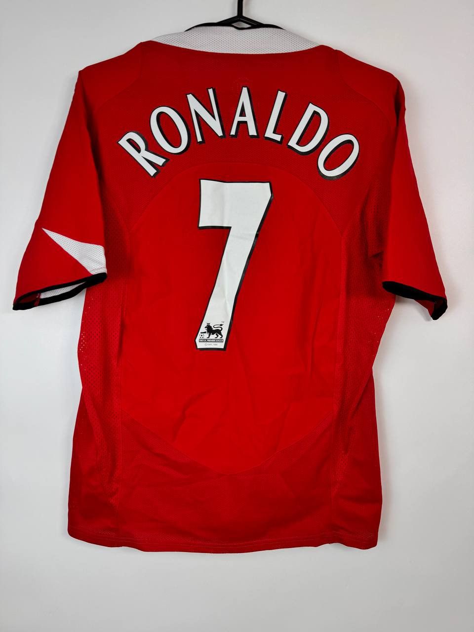 Nike × Vintage Cristiano Ronaldo Manchester United 04 06 Soccer Jersey Nike Size US S / EU 44-46 / 1 - 1 Thumbnail