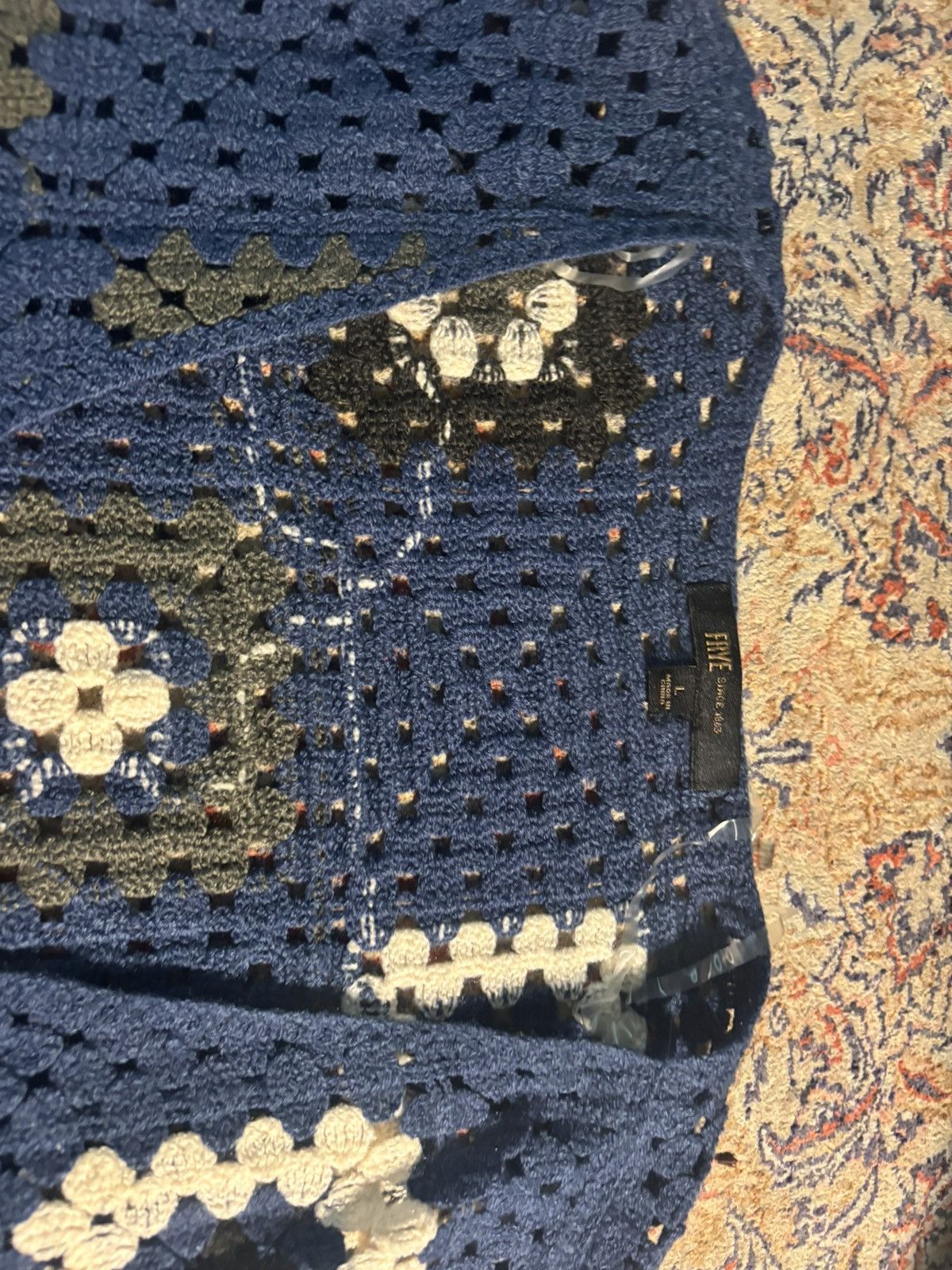 Frye Frye Crochet Flower Cardigan Size M / US 6-8 / IT 42-44 - 3 Thumbnail