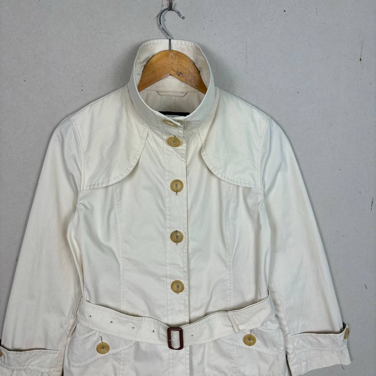 Burberry Burberry London White Belt Jacket 40 Size S / US 4 / IT 40 - 3 Thumbnail