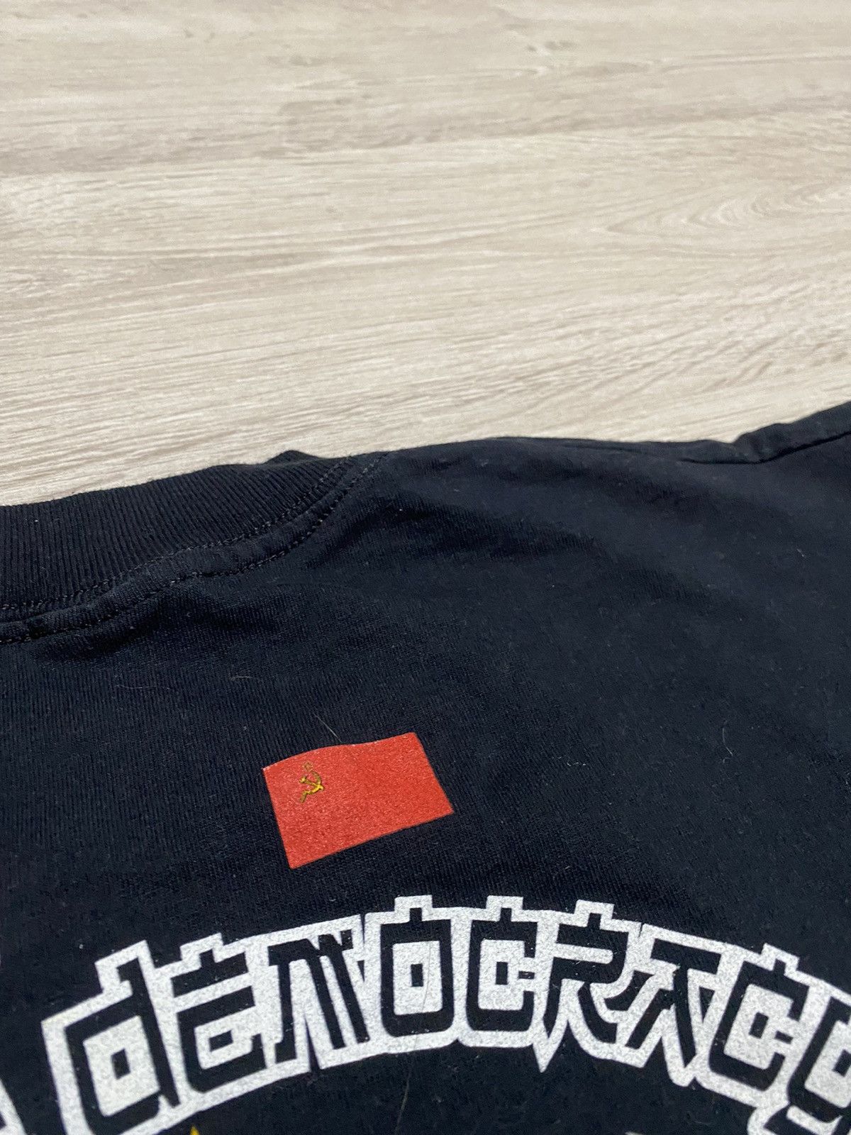Guns N' Roses Vintage Guns n Roses world tour 2002 China dragon size XL Size US XL / EU 56 / 4 - 9 Thumbnail