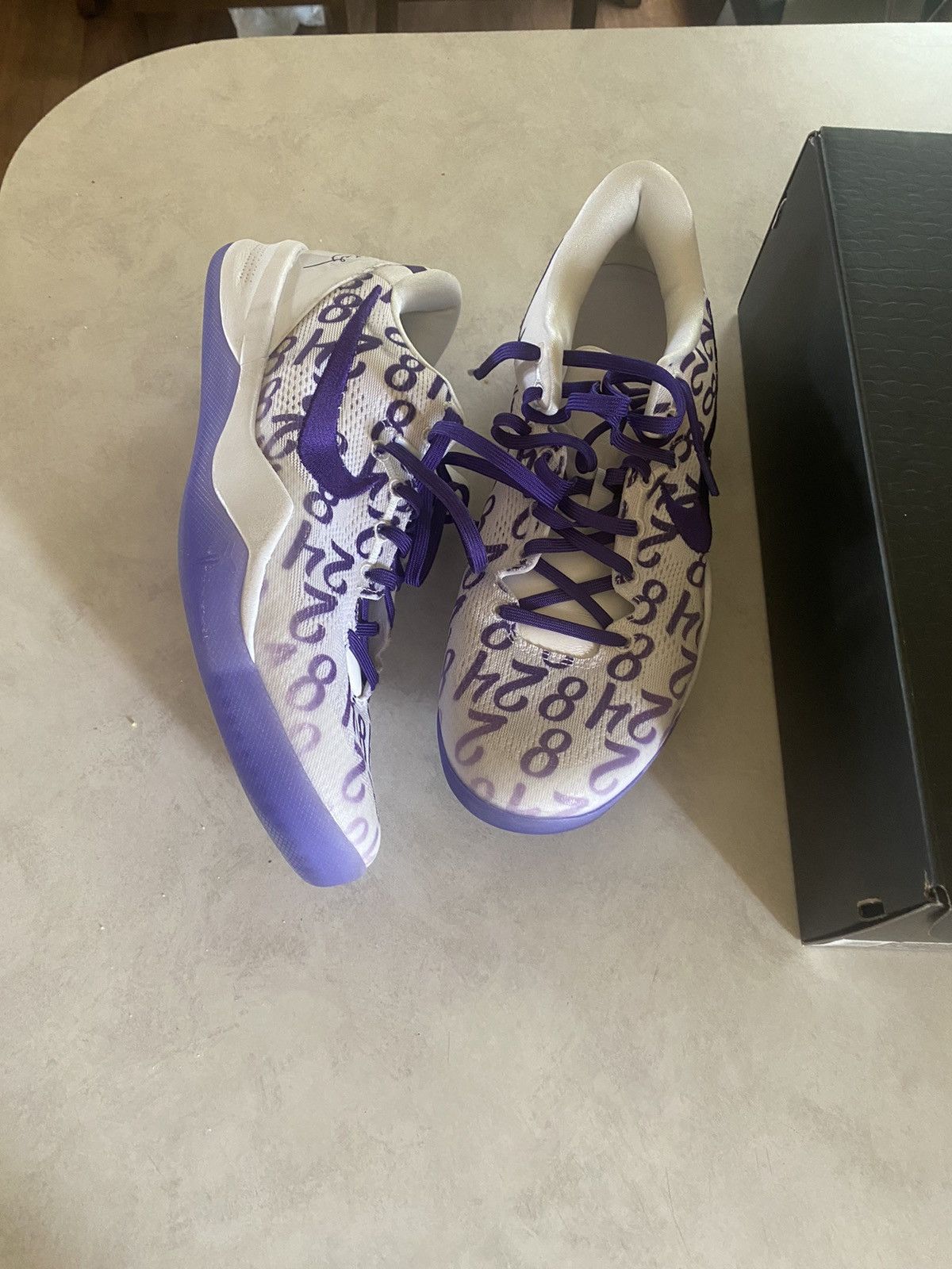 Nike Kobe 8 “Court Purple” Size US 11 / EU 44 - 3 Thumbnail
