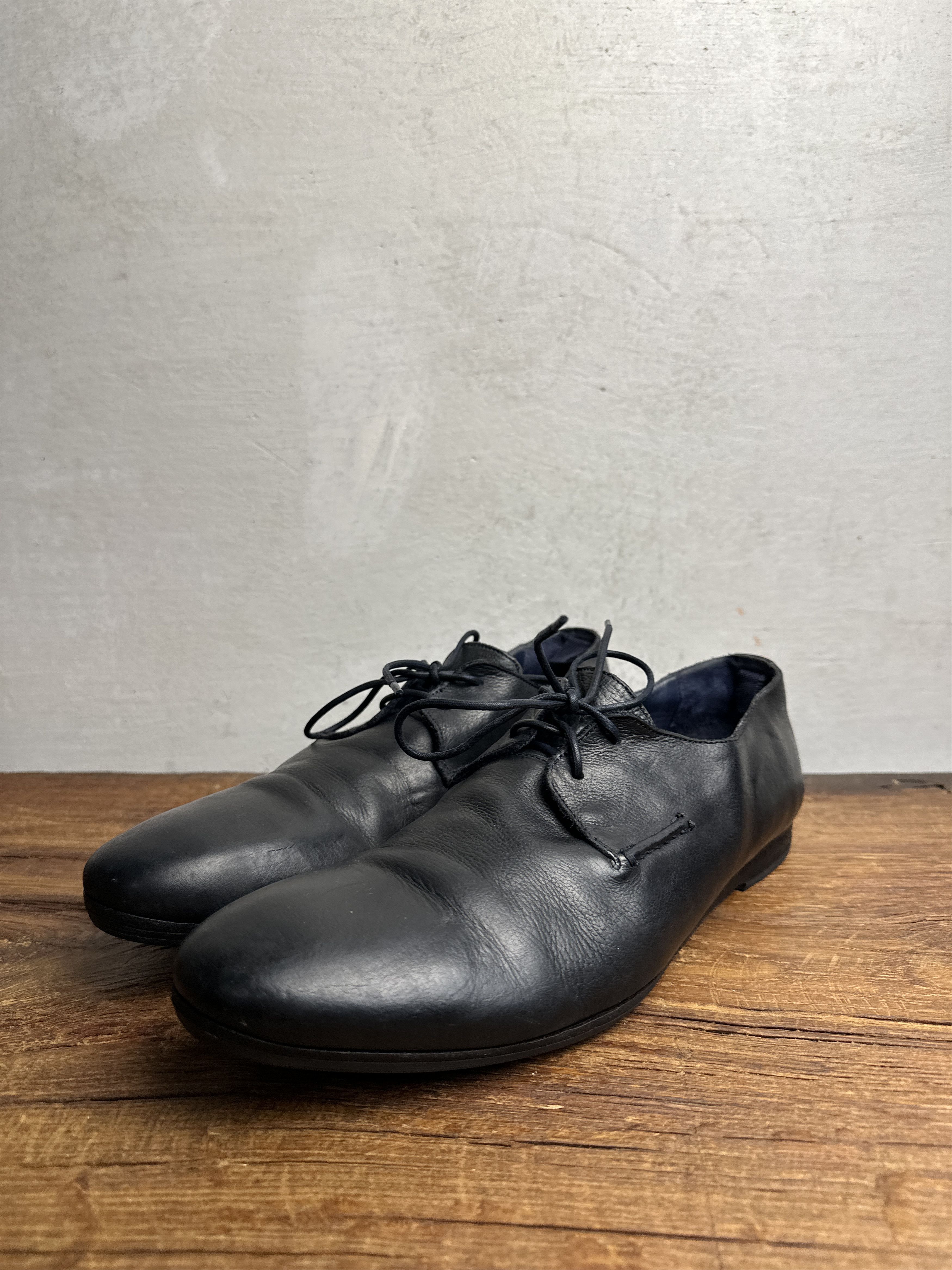 Alexander McQueen Alexander Mcqueen Black Leather Derby Shoes Size US 11 / EU 44 - 2 Thumbnail