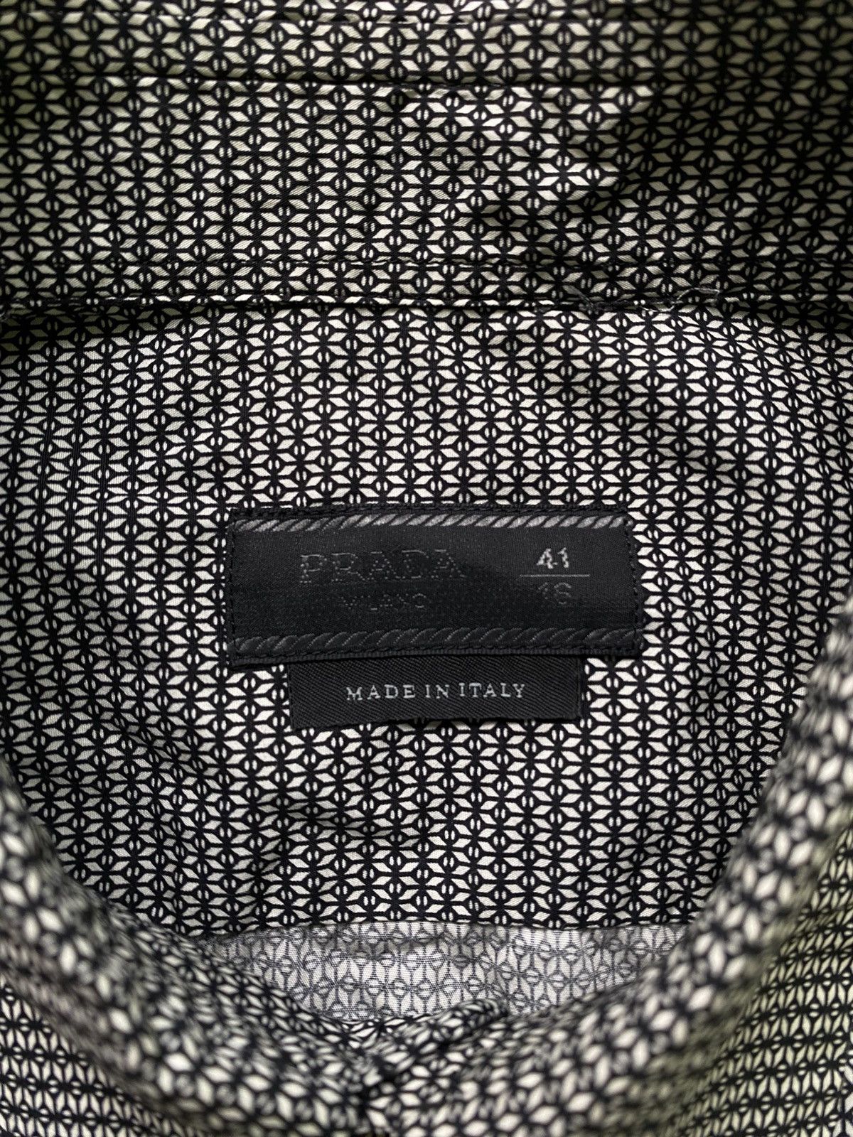 Prada Prada Button Up Office Attire Shirt Size US M / EU 48-50 / 2 - 9 Thumbnail