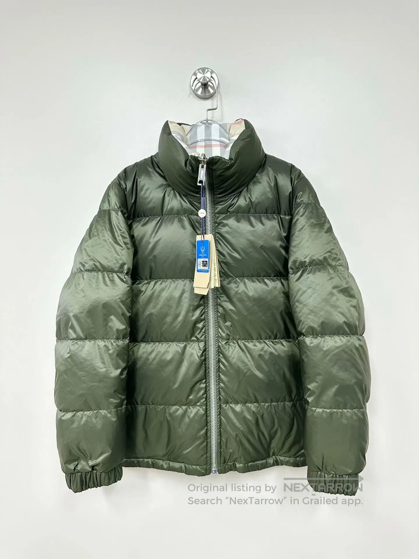 Burberry Burberry Classic Plaid Two-Sided Zippered Down Jacket| Size S / US 4 / IT 40 - 5 Thumbnail