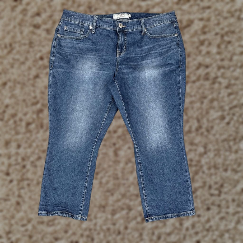 Torrid Torrid Jeans Womens 18 Plus Skinny Crop Blue Medium Wash 38x22 Denim Stretch 5-Pocket City Size 40" / US 18 - 1 Thumbnail