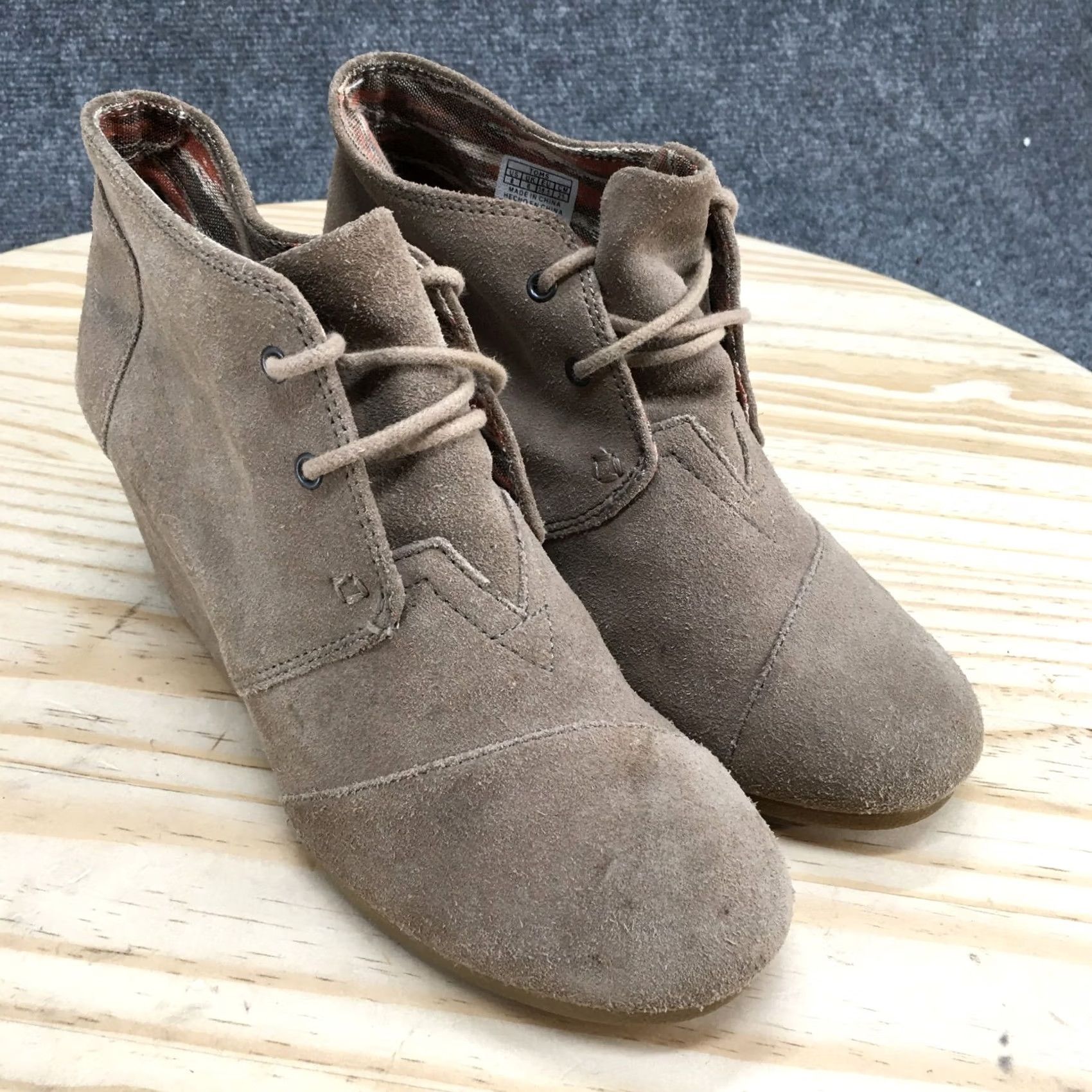 Toms TOMS Boots Womens 8 Casual Desert Wedge Ankle Bootie Brown Suede Lace Up Size US 8 / IT 38 - 3 Thumbnail