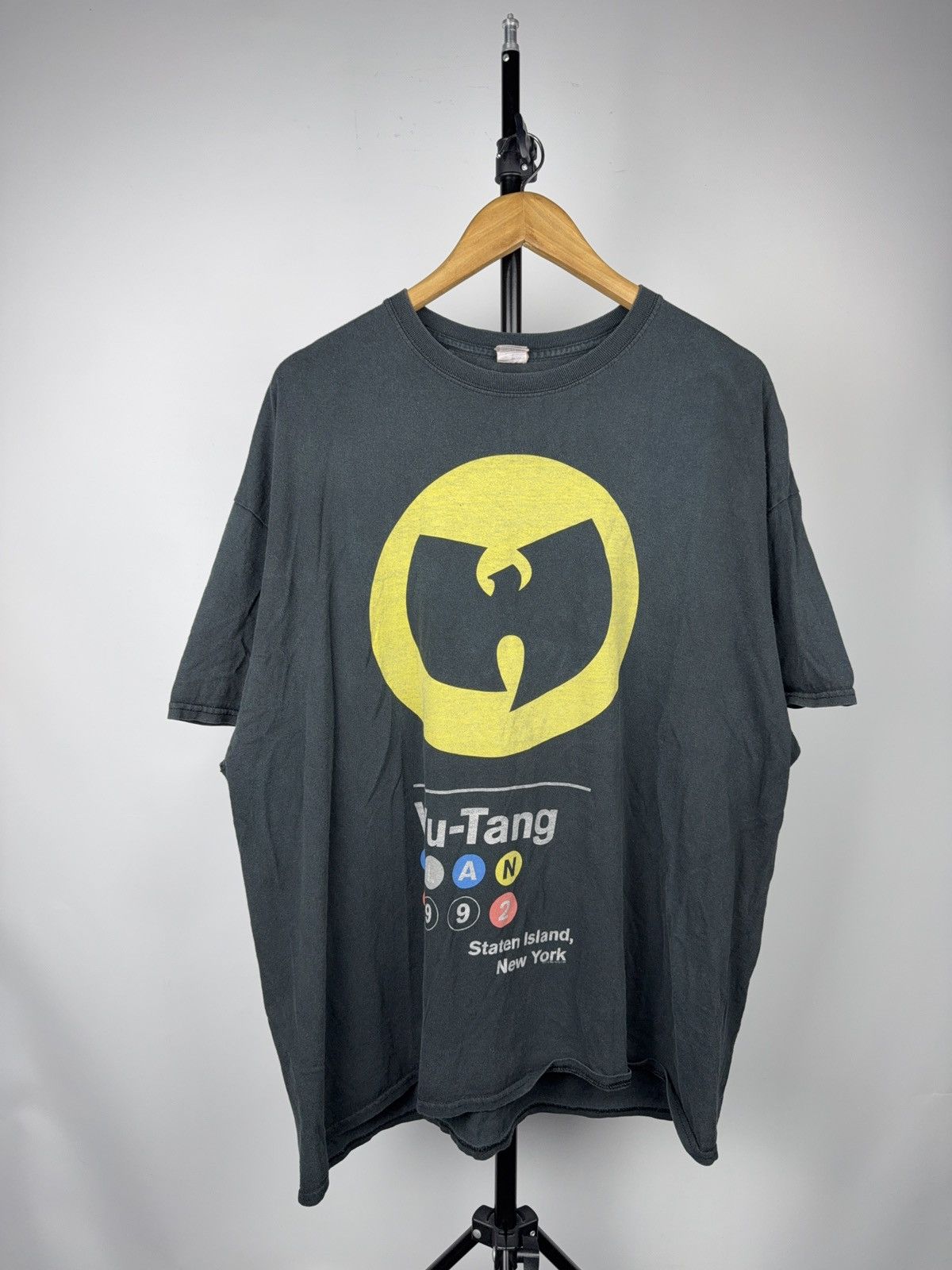 Wu-Tang Clan 00s Wu-Tang Clan Staten Island 1992 Logo Faded T-Shirt XL Size US XL / EU 56 / 4 - 1 Thumbnail