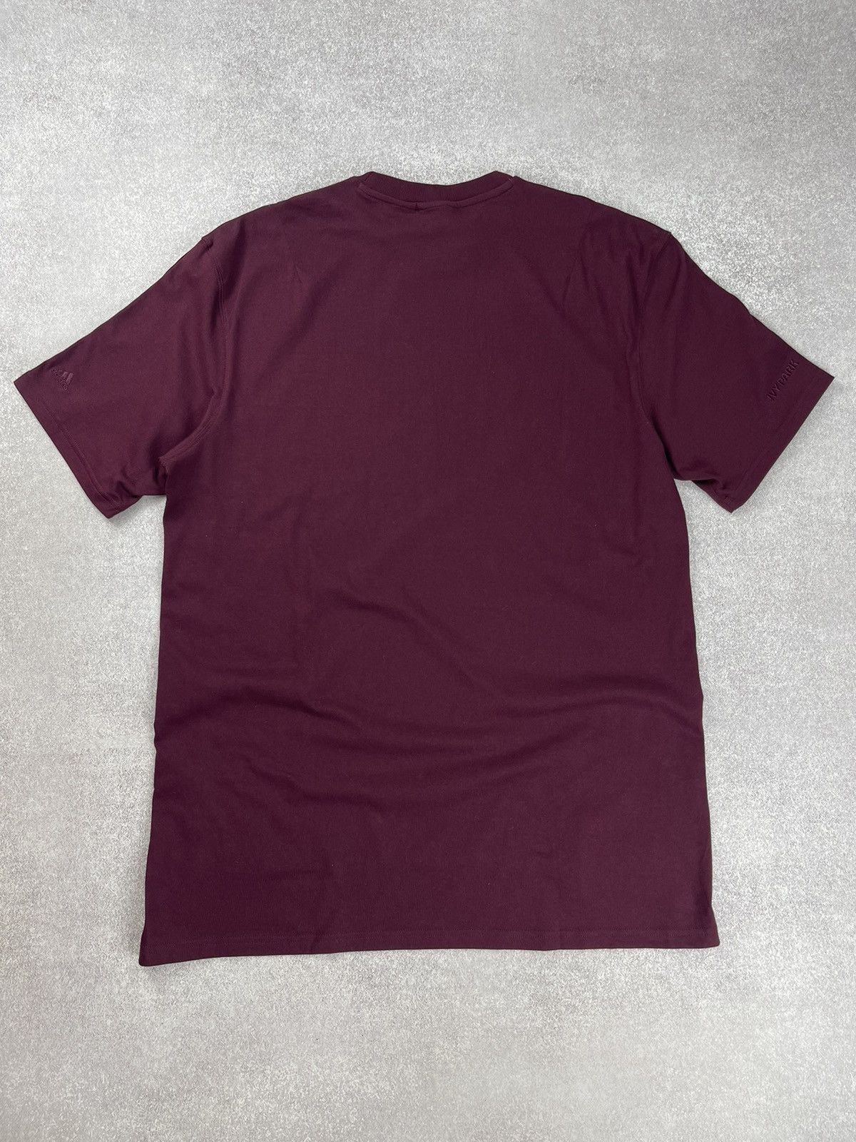 Ivy Park IVY Park x Adidas Short Sleeve Tee Unisex Size US M / EU 48-50 / 2 - 8 Thumbnail