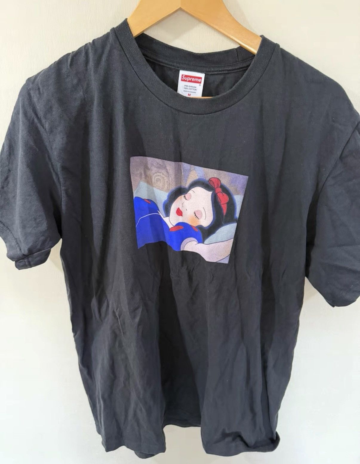 Supreme Supreme Snow White Short Sleeve T-shirt Size US M / EU 48-50 / 2 - 1 Thumbnail