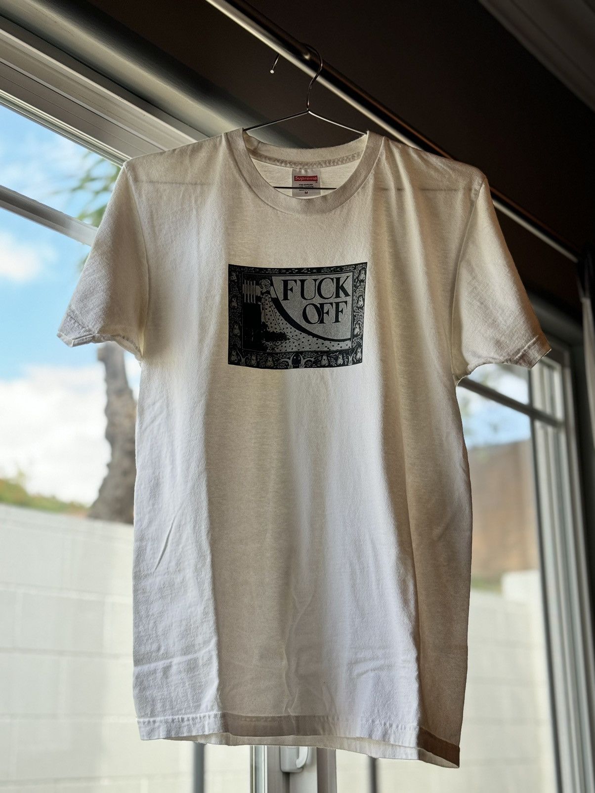 Supreme Supreme “Fuck Off” T-Shirt Size US M / EU 48-50 / 2 - 1 Preview