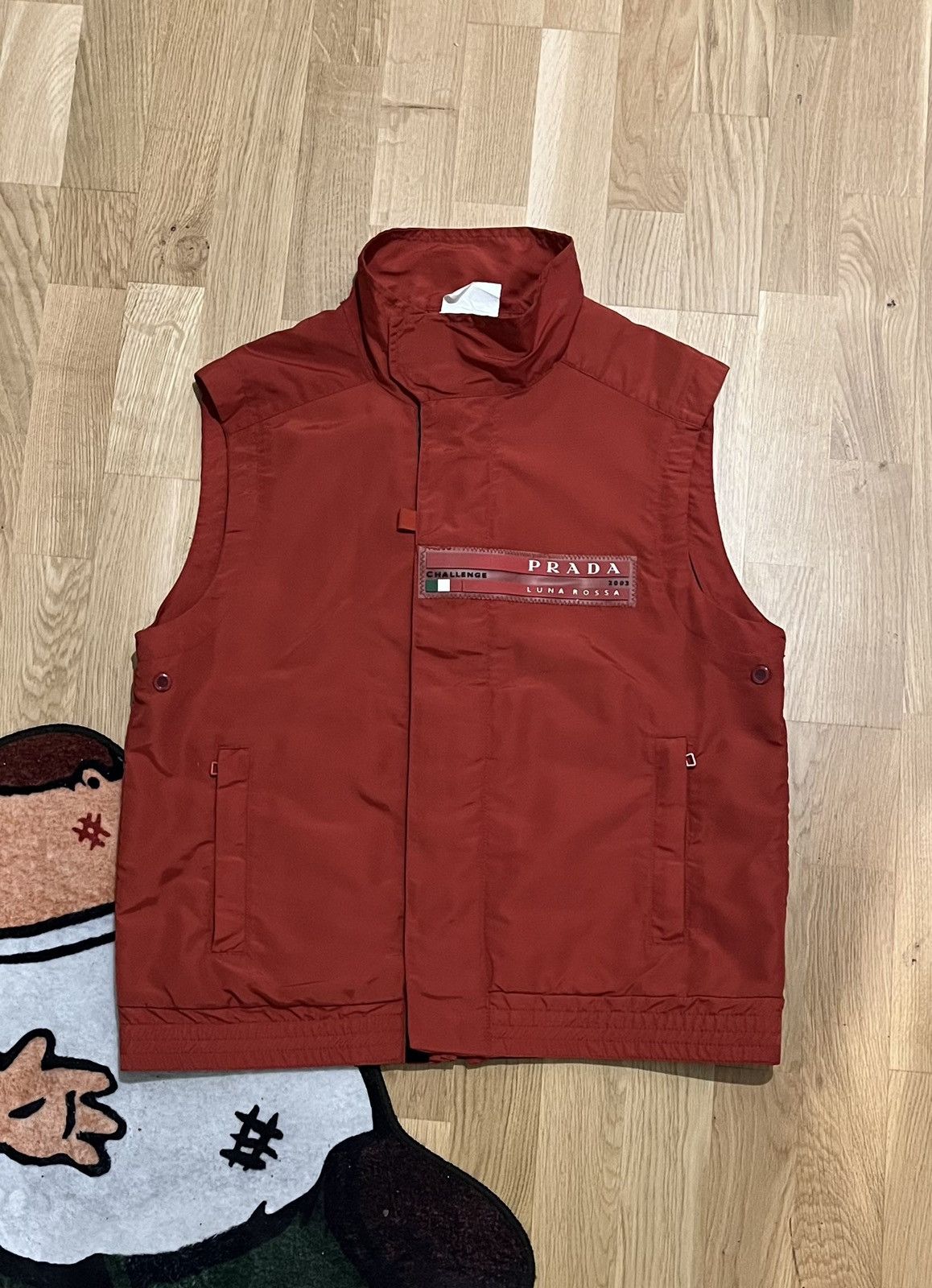 Prada Prada Luna Rossa Vest Challenge 2003 - M Size US M / EU 48-50 / 2 - 1 Thumbnail