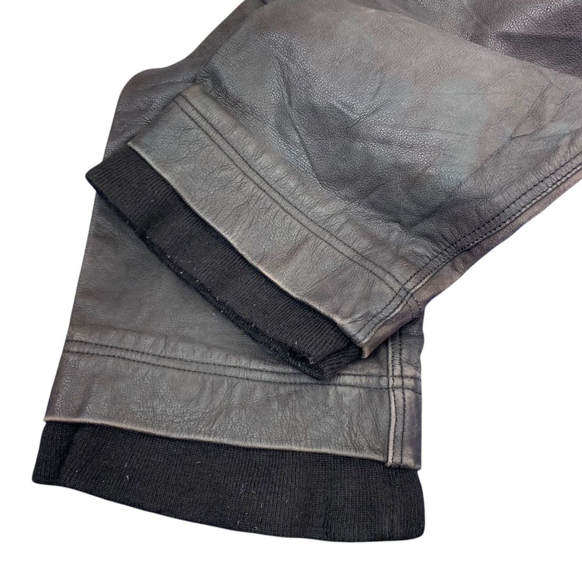 If Six Was Nine VINTAGE JIMSINN TOKYO PUNKER LEATHER PANT Size US 32 / EU 48 - 11 Thumbnail
