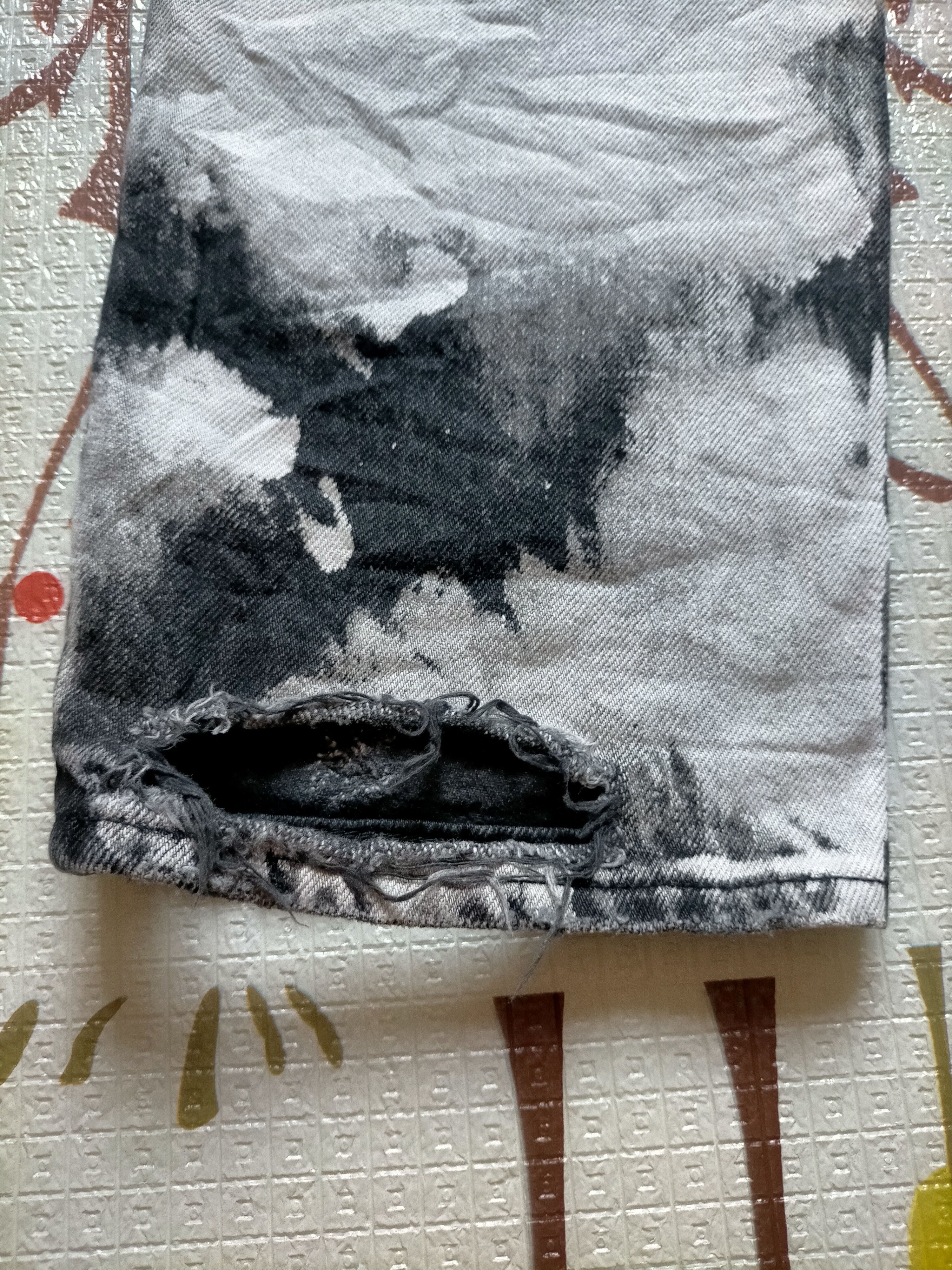 Saint Laurent Paris Saint Laurent Paris D 02 M/SK - LW Destroyed Acid Wash Size US 34 / EU 50 - 17 Thumbnail