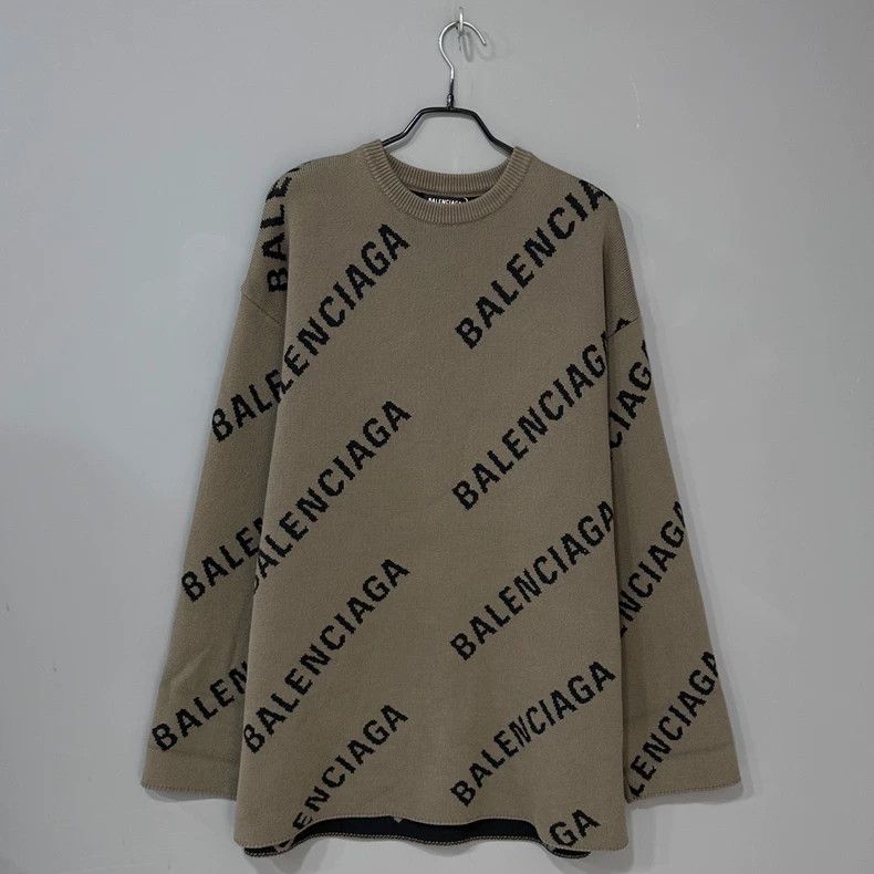 Balenciaga Balenciaga Brown bullet screen full of knitted sweaters Size US S / EU 44-46 / 1 - 1 Thumbnail