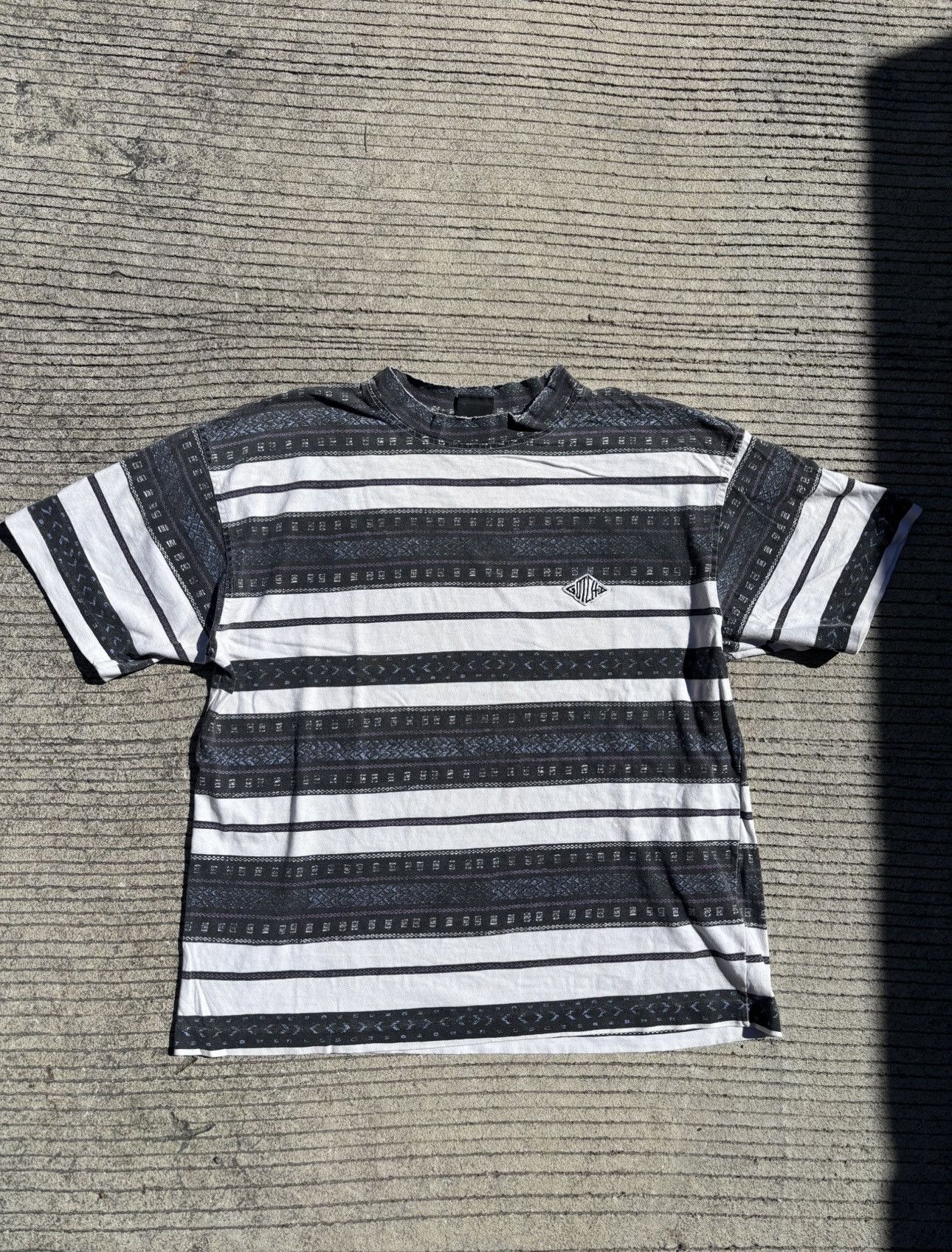 Gotcha Gotcha tribal 90’s Size US S / EU 44-46 / 1 - 2 Thumbnail