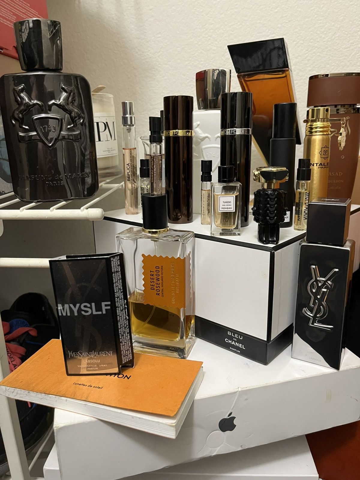 Yves Saint Laurent AUTHENTIC COLOGNE Size ONE SIZE - 1 Thumbnail