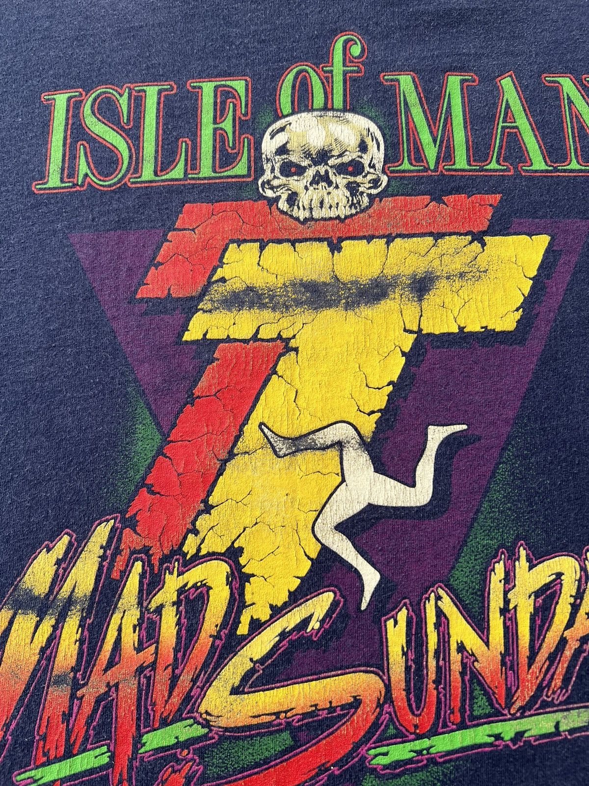 Vintage Vintage 2005 Isle of Man TT Mad Sunday Moto Racing T-shirt Size US XXL / EU 58 / 5 - 14 Thumbnail