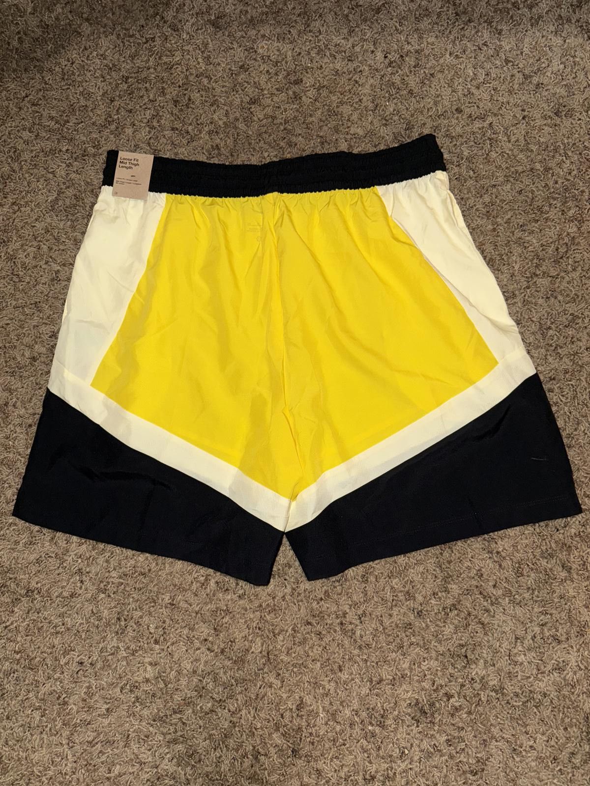 Nike Nike Men’s Icon 6" Yellow Woven Basketball Shorts Sample Size US 40 / EU 56 - 4 Thumbnail