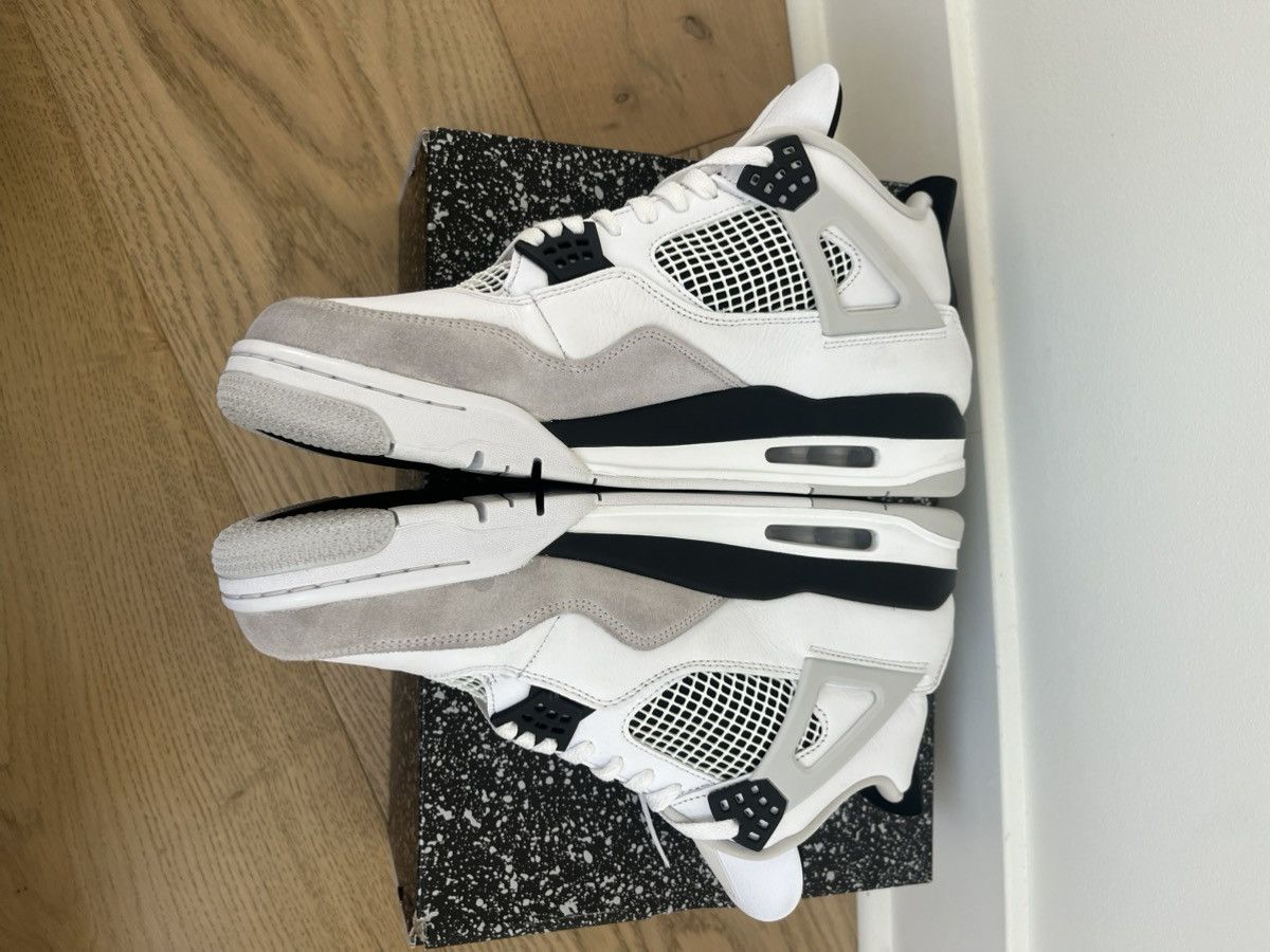 Nike Jordan 4 Military Black Size US 13 / EU 46 - 3 Thumbnail