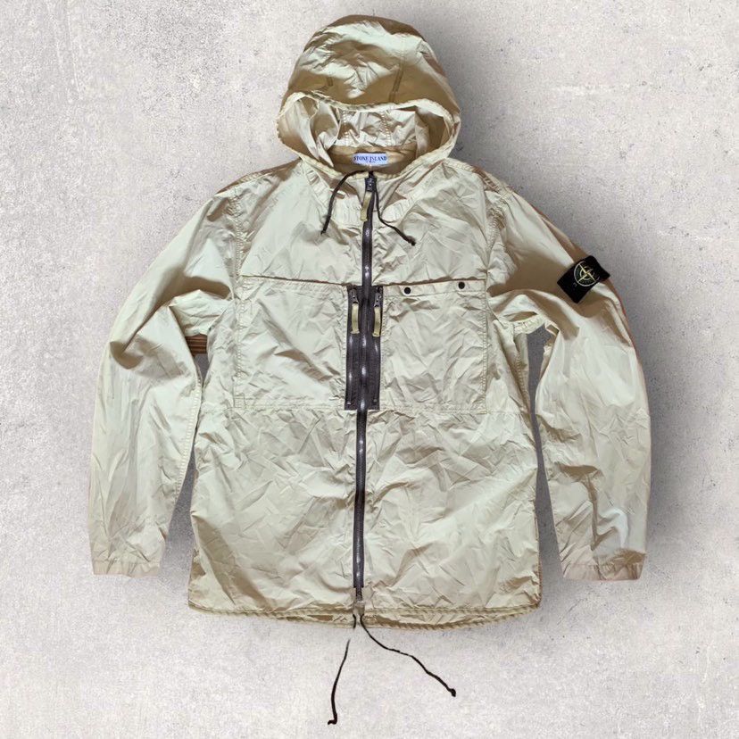 vstarユニバースBOX シュリンク付3箱stone island nylon jacket archive