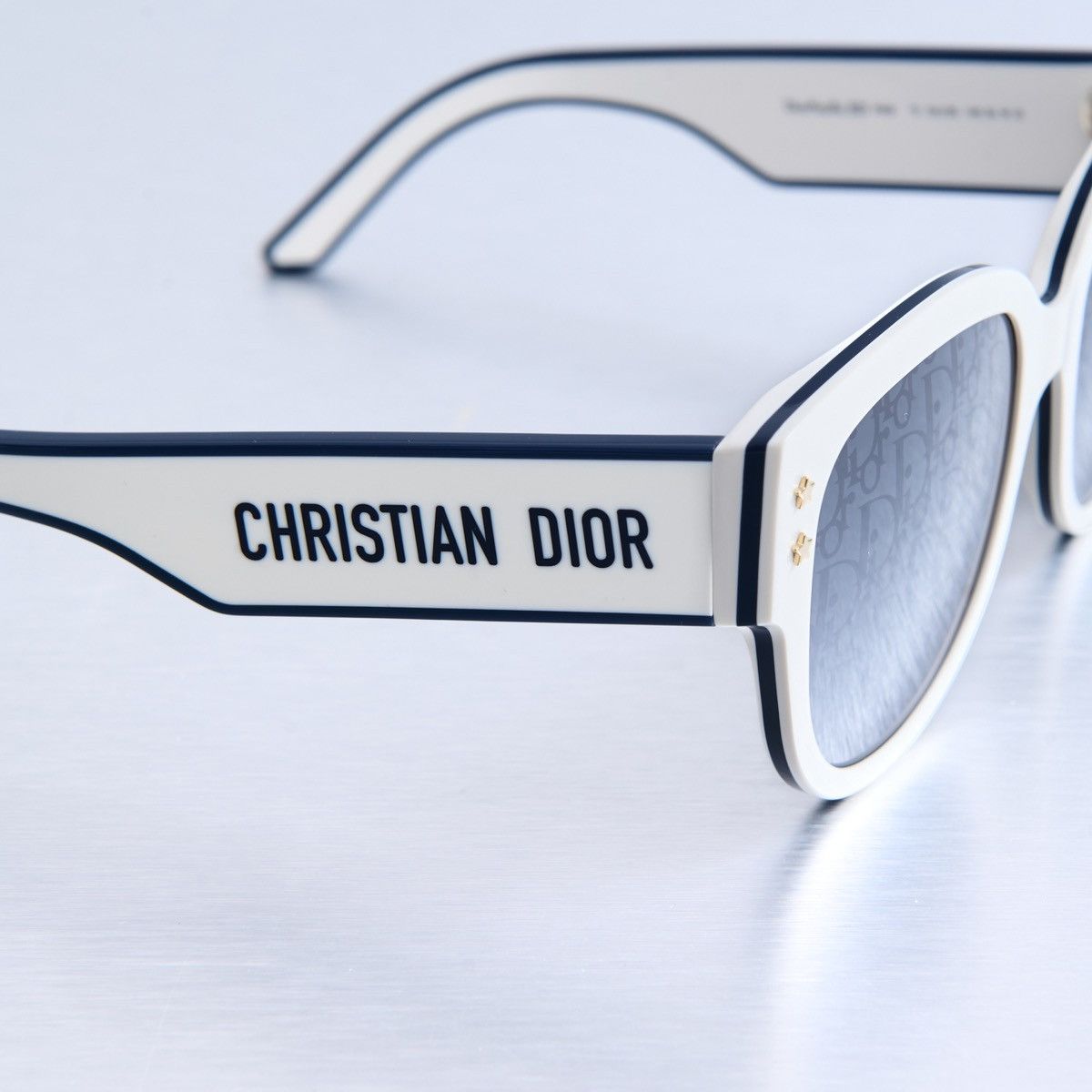 Dior DIOR DIORPACIFIC B2I 95A8 SUNGLASSES Size ONE SIZE - 3 Thumbnail