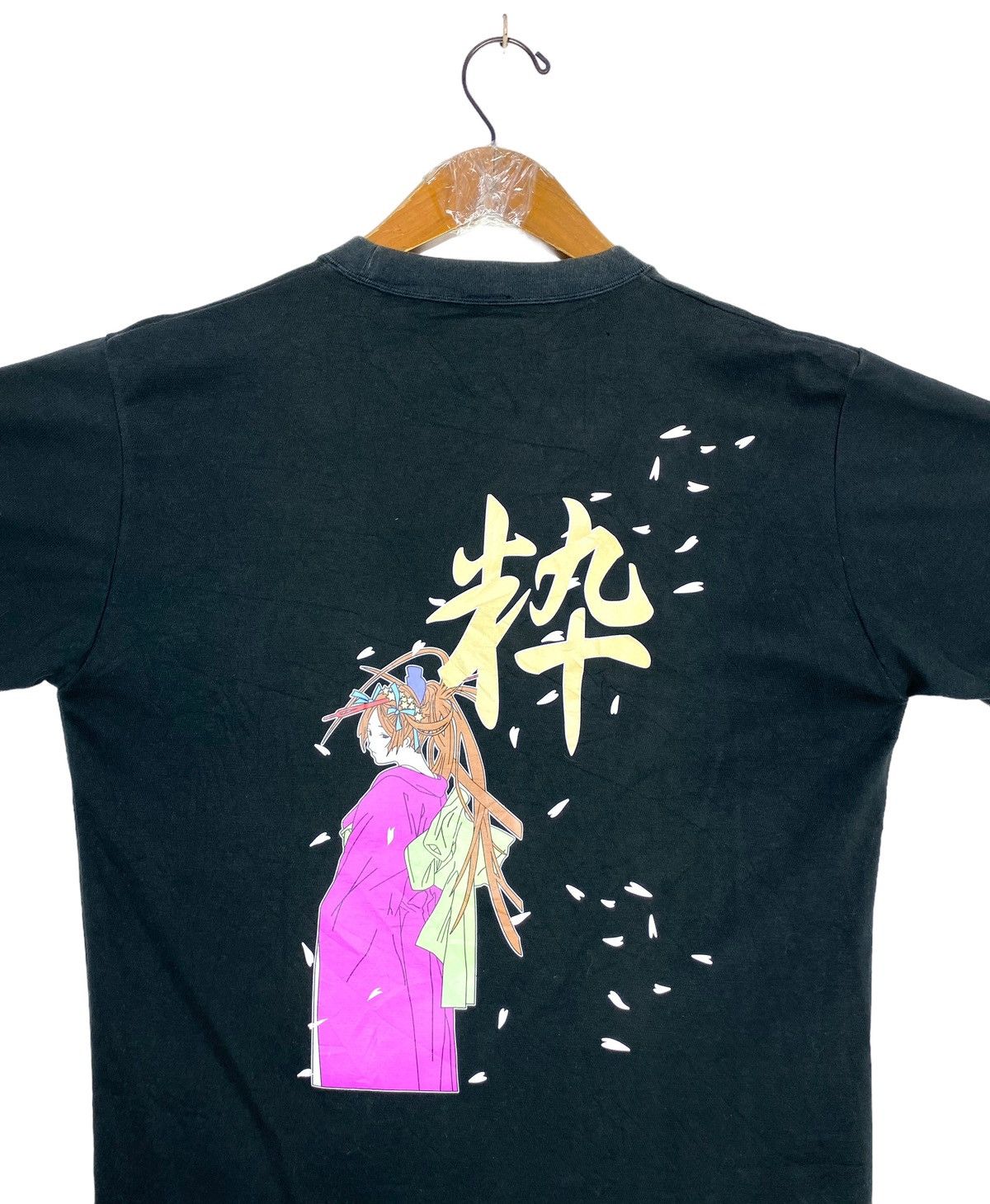 Japanese Brand Rare‼️ Vintage Anime Japan T-Shirt Made in Japan Size US S / EU 44-46 / 1 - 2 Thumbnail