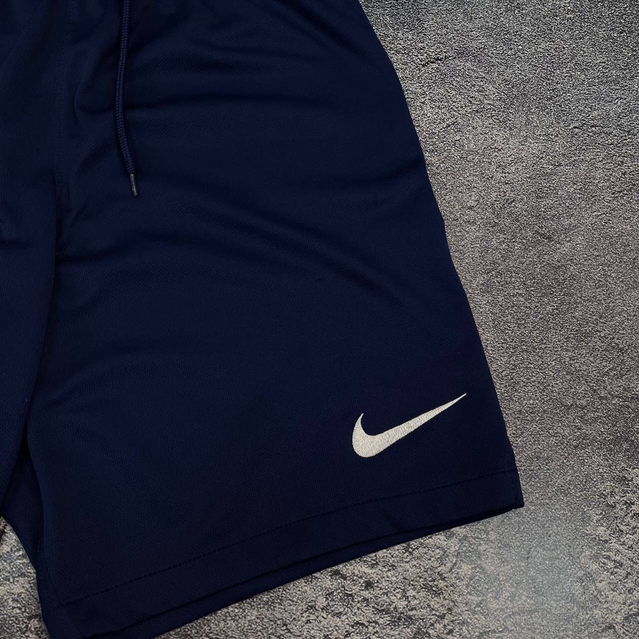 Nike Nike Tottenhem Hotspurs Home 2019/2020 Blue Shorts Size S Size US 31 - 4 Thumbnail