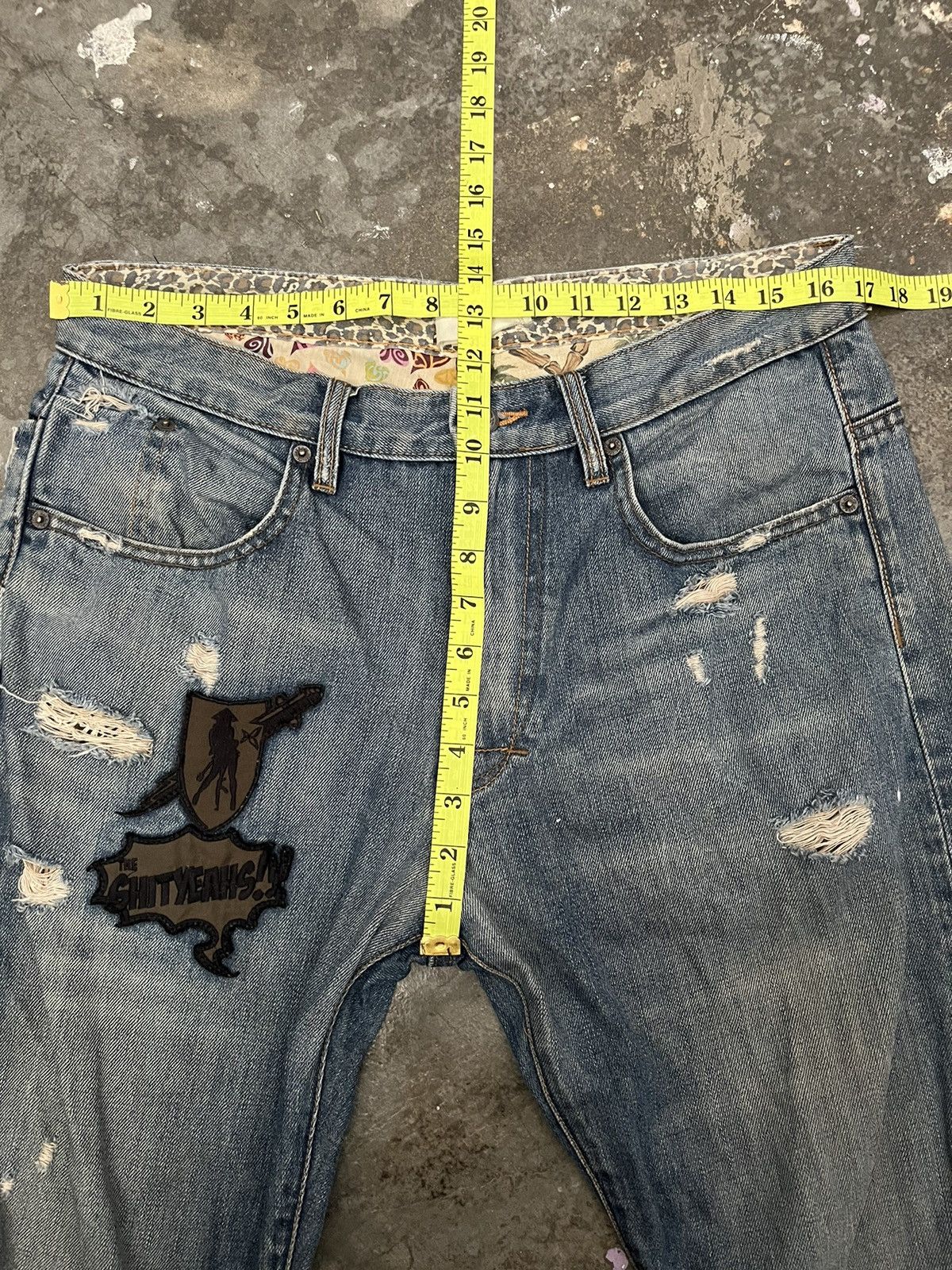 Japanese Brand Vintage Distressed Denim Jeans Sun Faded Destroyed Wash Size US 34 / EU 50 - 13 Thumbnail