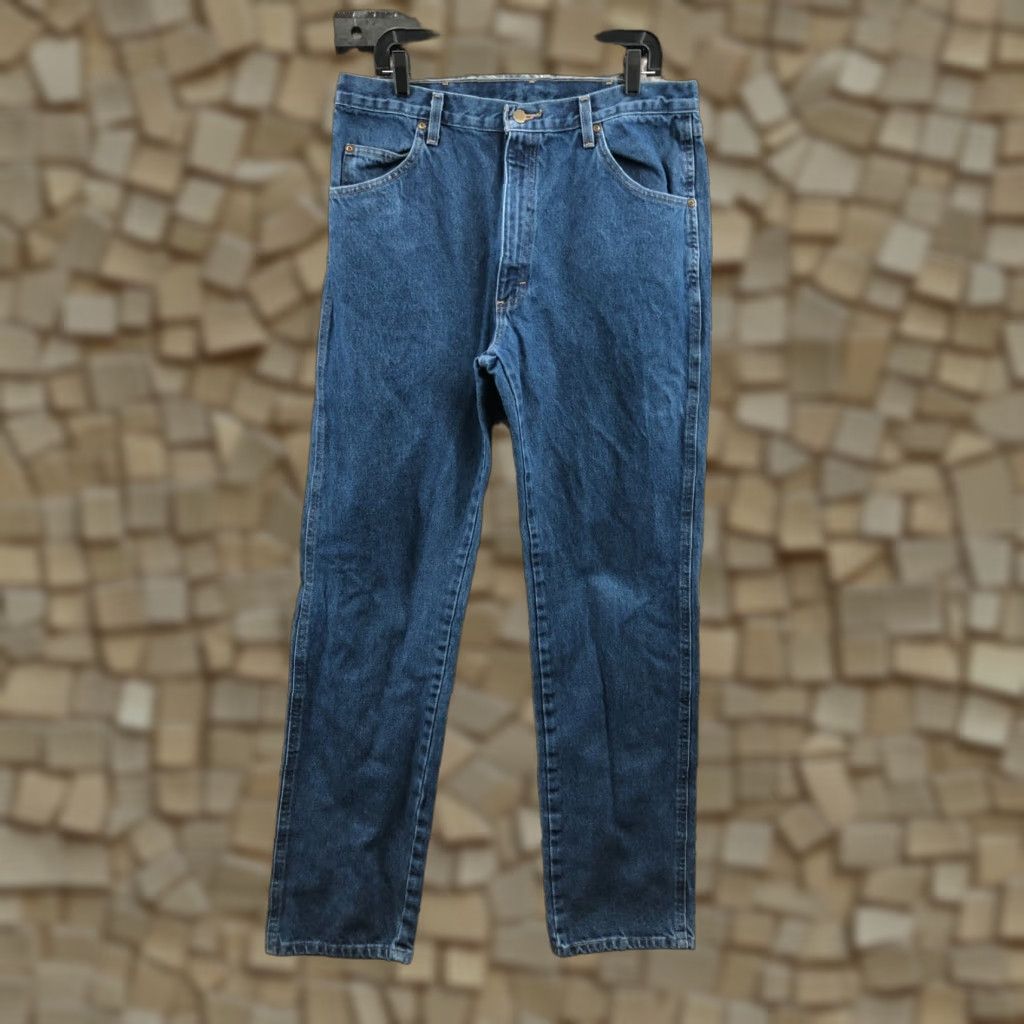Wrangler Wrangler Jeans Straight 36x34 Mens Mid Blue Wash Denim 5-Pocket Regular Slim Comfortable Belt Loops Size US 36 / EU 52 - 1 Thumbnail