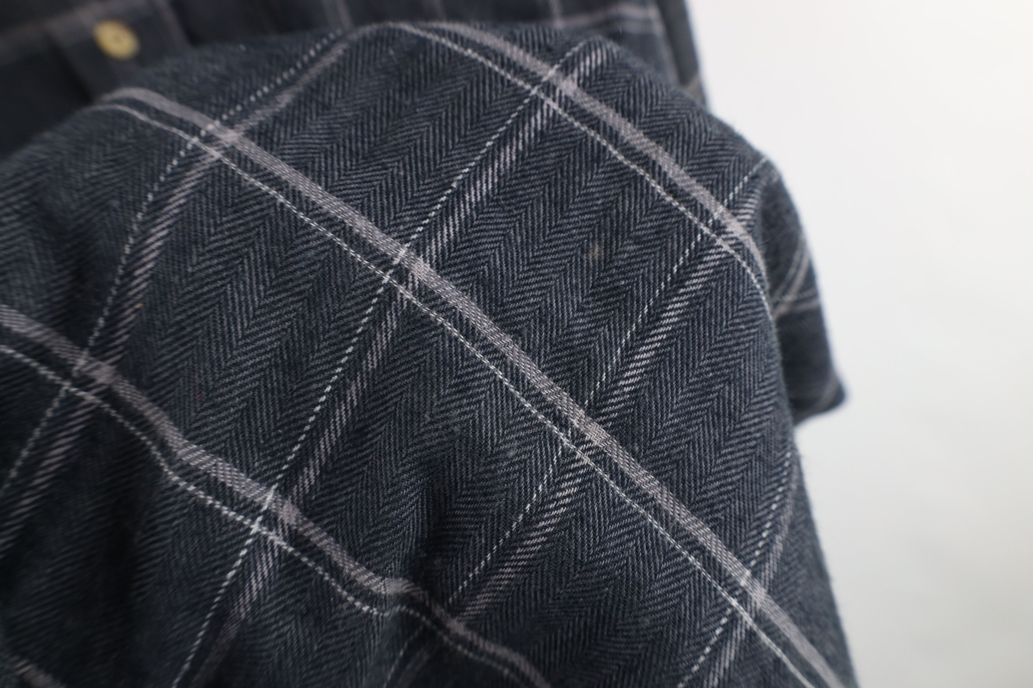 Vintage Deadstock Vintage Y2K Streetwear Collared Button Down Shirt Size US XXL / EU 58 / 5 - 8 Thumbnail