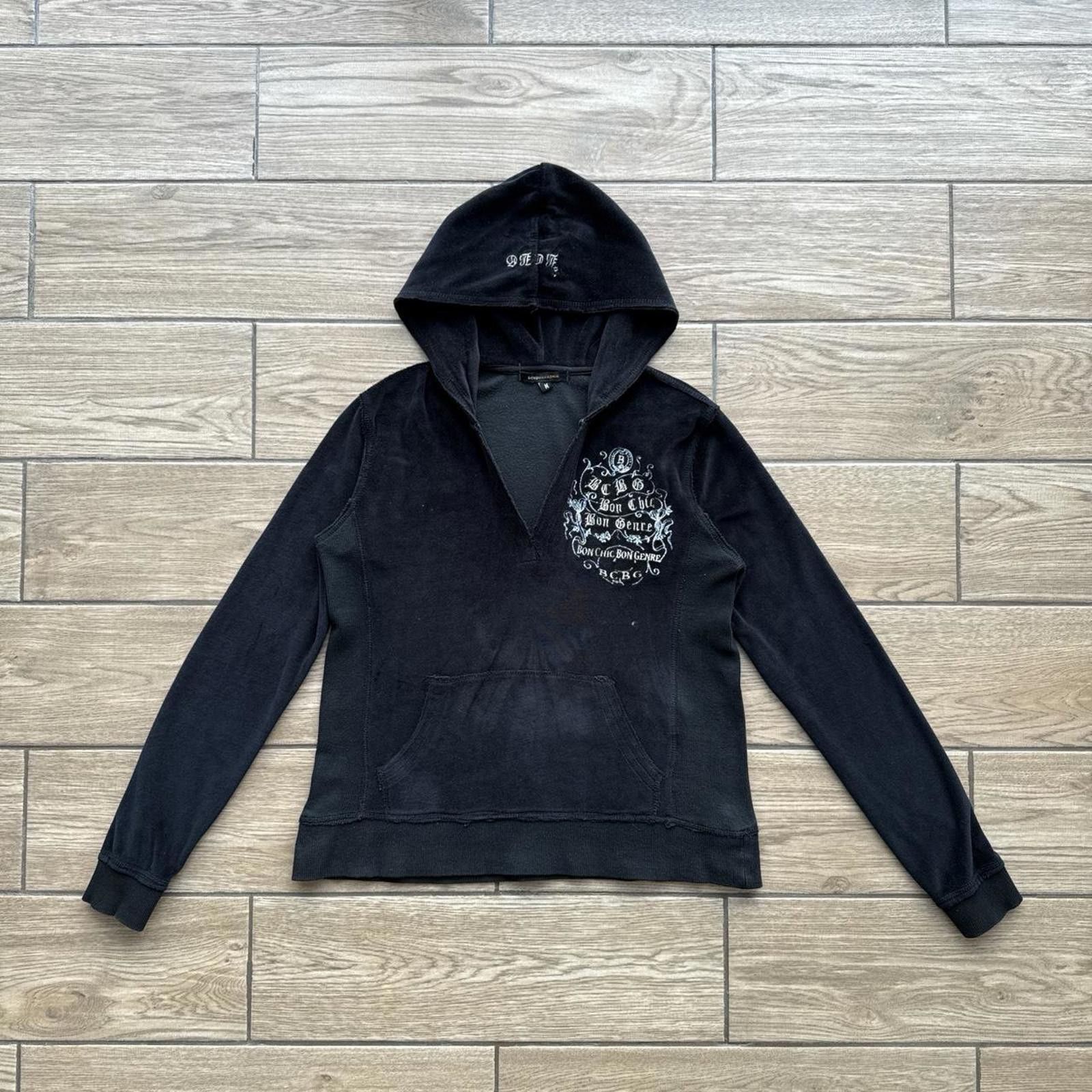 Bcbgmaxazria Y2K BCBG Black V Neck Hoodie Jacket Size M / US 6-8 / IT 42-44 - 1 Thumbnail