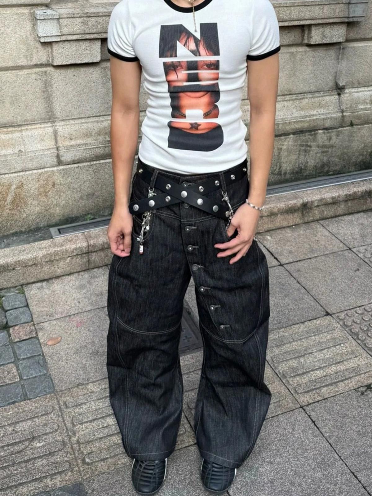 Japanese Brand Japanese Style Wide Leg Raw Denim Jeans with Button Detail Size US 32 / EU 48 - 1 Thumbnail