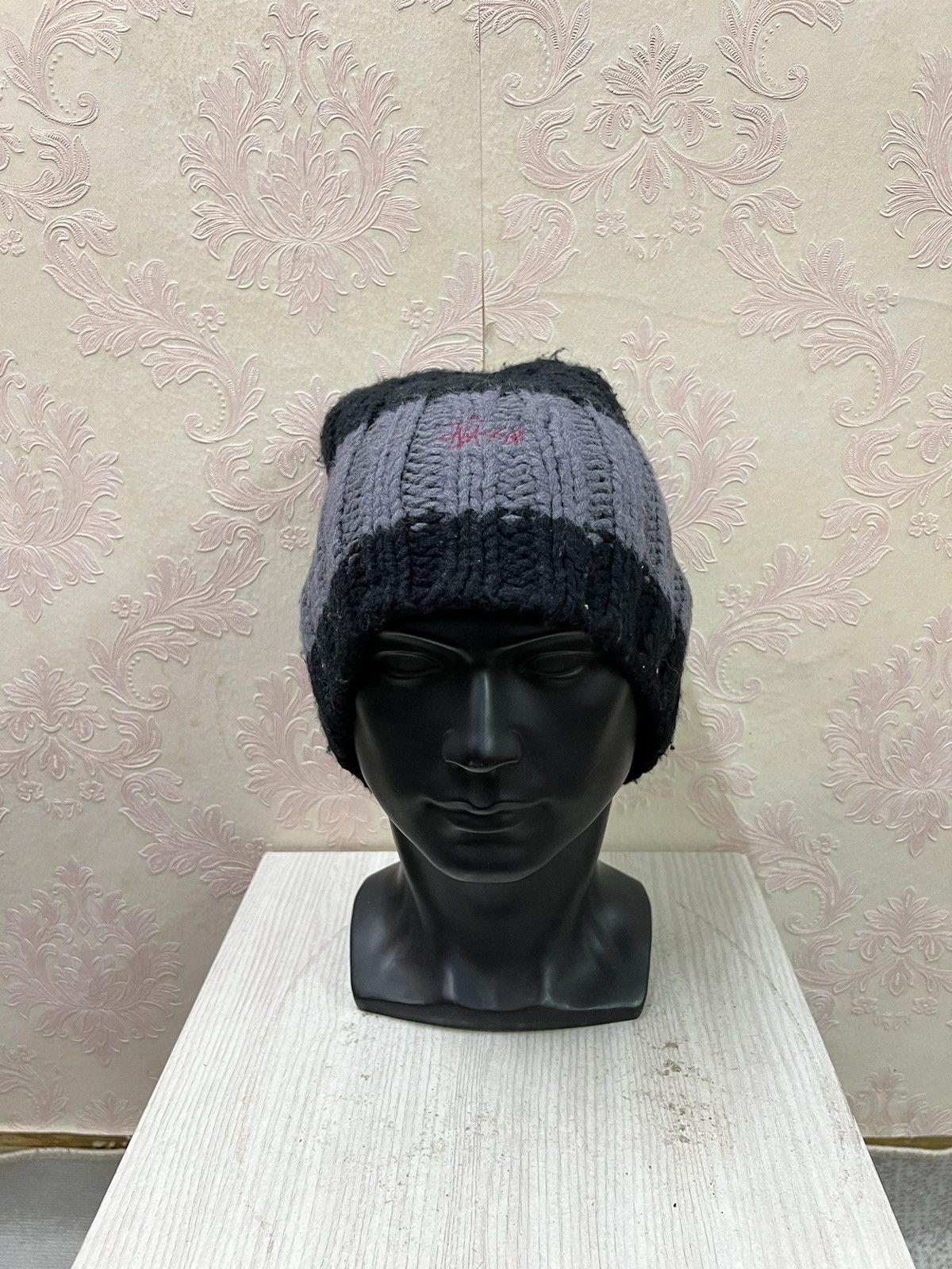 Stussy Stussy Spell Out Crochet Beanie Hats Size ONE SIZE - 2 Thumbnail