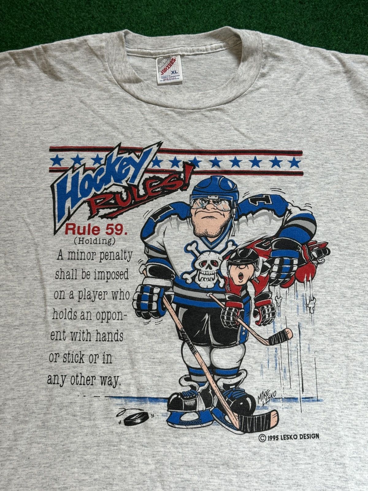 Jerzees × NHL × Vintage Vintage 90s Hockey Rules Caricature Holding 1995 T Shirt Size US XL / EU 56 / 4 - 2 Thumbnail