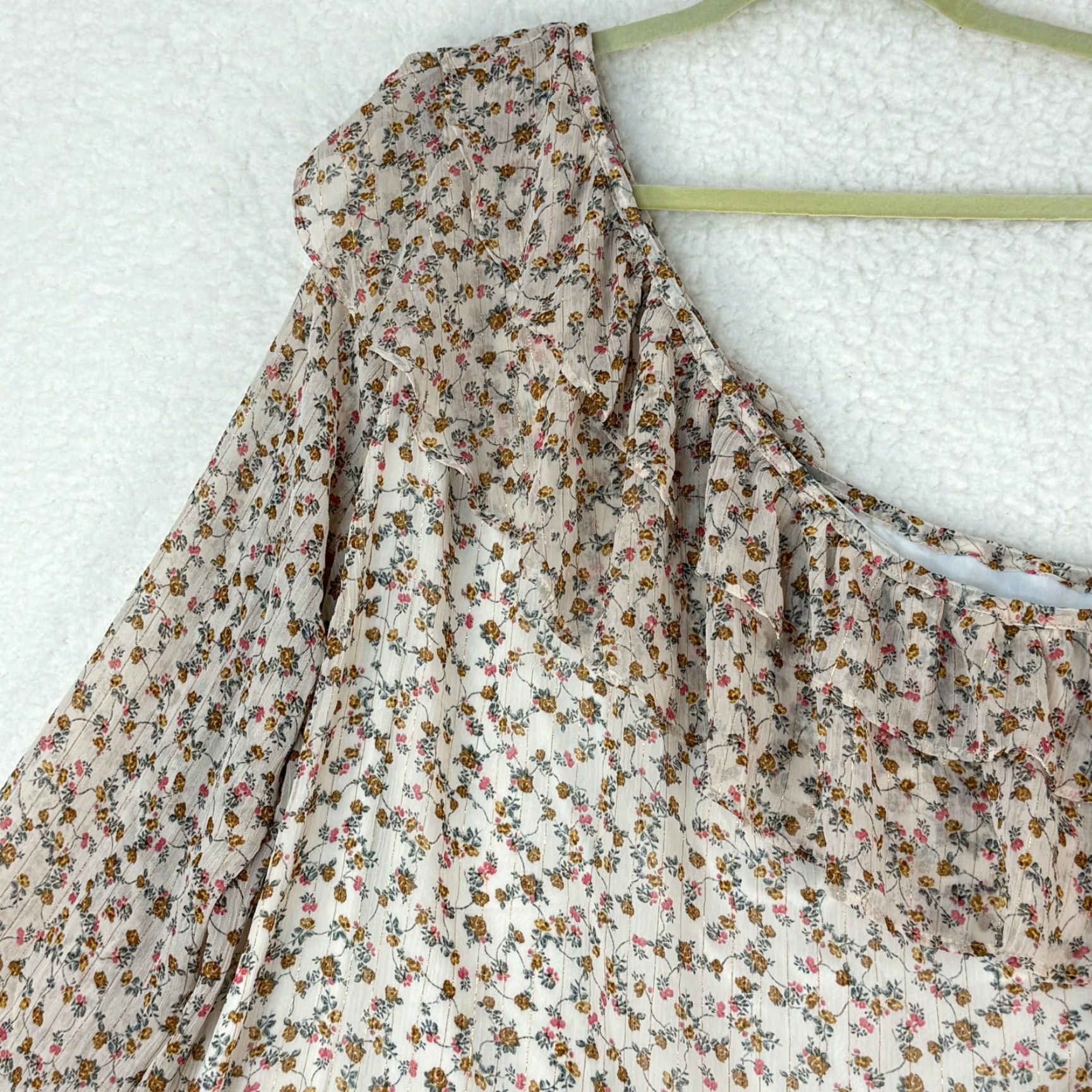 Torrid Torrid Floral Print Ruffled On-Shoulder Top Womens Cream Chiffon 2X Blouse Floral Pattern Plus Size 2X Short Sleeve? Size XXL / US 16-18 / IT 52-54 - 3 Thumbnail