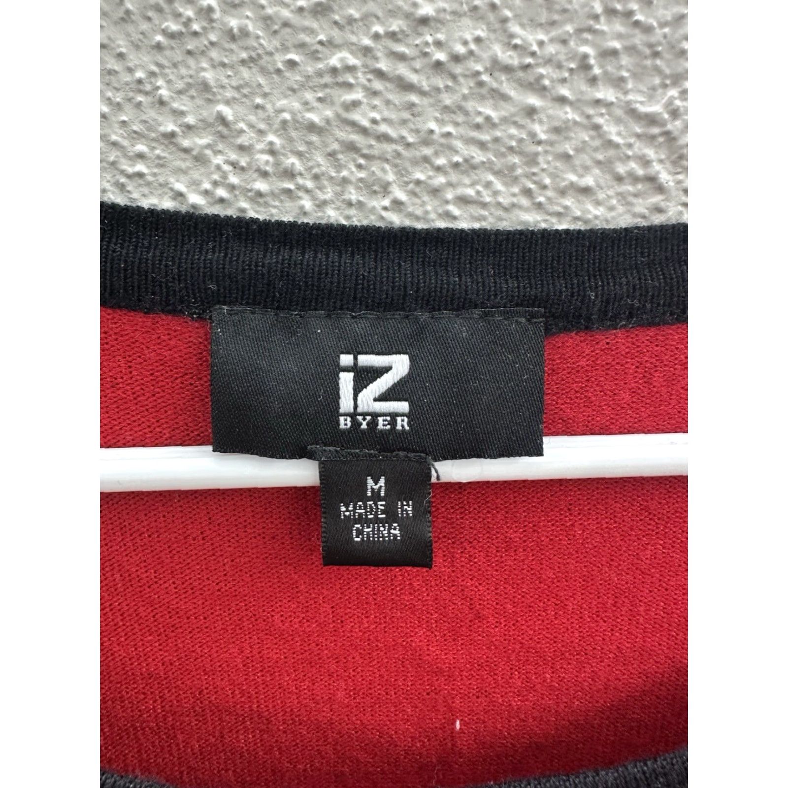 Vintage IZ Byer Womens Sweater Size Medium Red Black 3/4 Sleeve Lace Arm Scrunch Sides Knit Pullover Knit Style Tight-Knit Casual Women’s Pullover Red Size M / US 6-8 / IT 42-44 - 3 Thumbnail