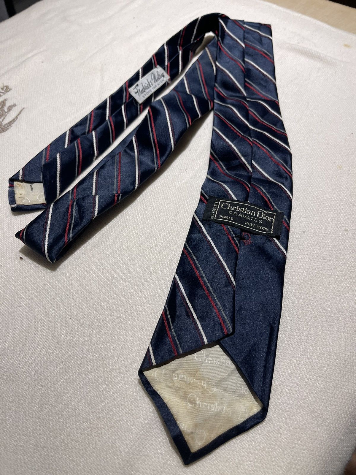 CHRISTIAN DIOR TIE