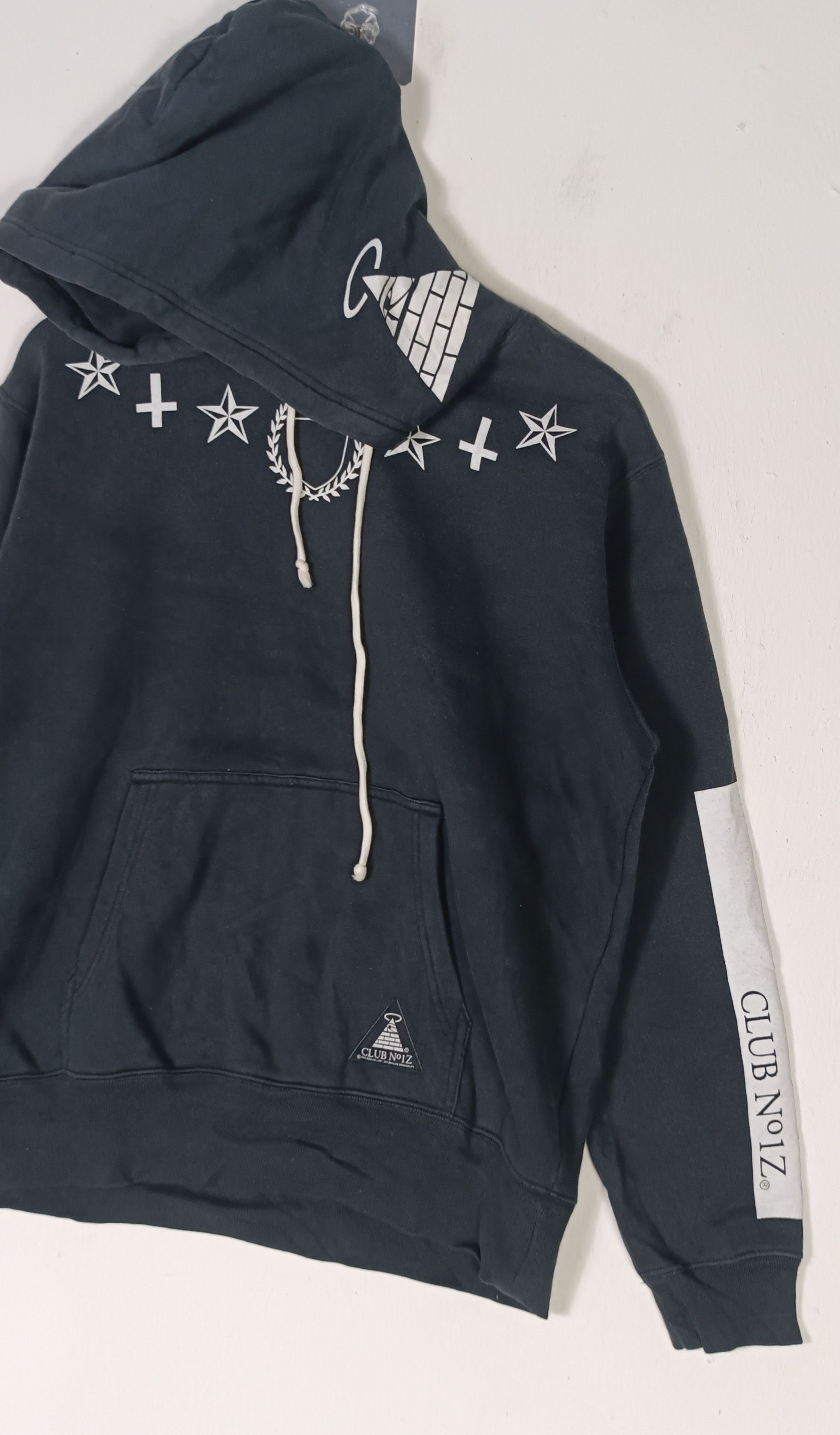 Japanese Brand Club N°1Z Star Emblem Cross Laurel Box Logo Size US L / EU 52-54 / 3 - 6 Thumbnail