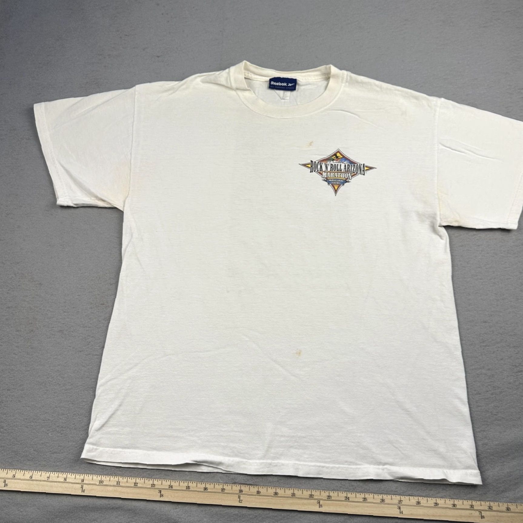 Reebok VINTAGE Reebok Shirt Mens Large White Rock N Roll Arizona Marathon Inaugural Event 2004 Crew Neck Short Sleeve Graphic Print 100% Cotton Size US L / EU 52-54 / 3 - 2 Thumbnail