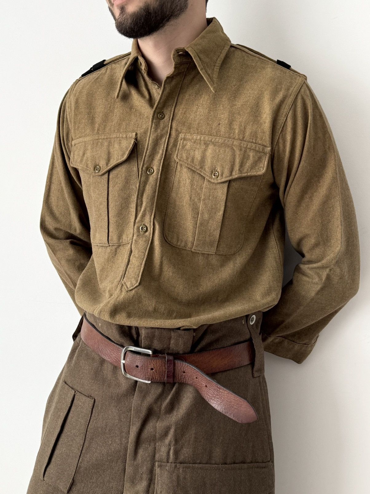 Vintage 1951 Dated Vintage British Army Wool Khaki Shirt Size US M / EU 48-50 / 2 - 1 Thumbnail