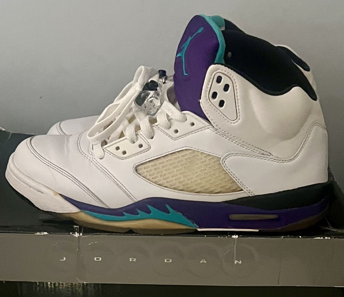 Jordan Brand Authentic Air Jordan 5 V Retro Grape sneakers 2006 release Size US 10 / EU 43 - 1 Thumbnail