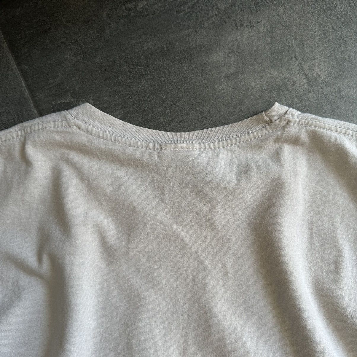 Japanese Brand × Vintage Vintage Japanese Style Thailand T-shirts Big Logo Y2K 00s Size US L / EU 52-54 / 3 - 16 Thumbnail
