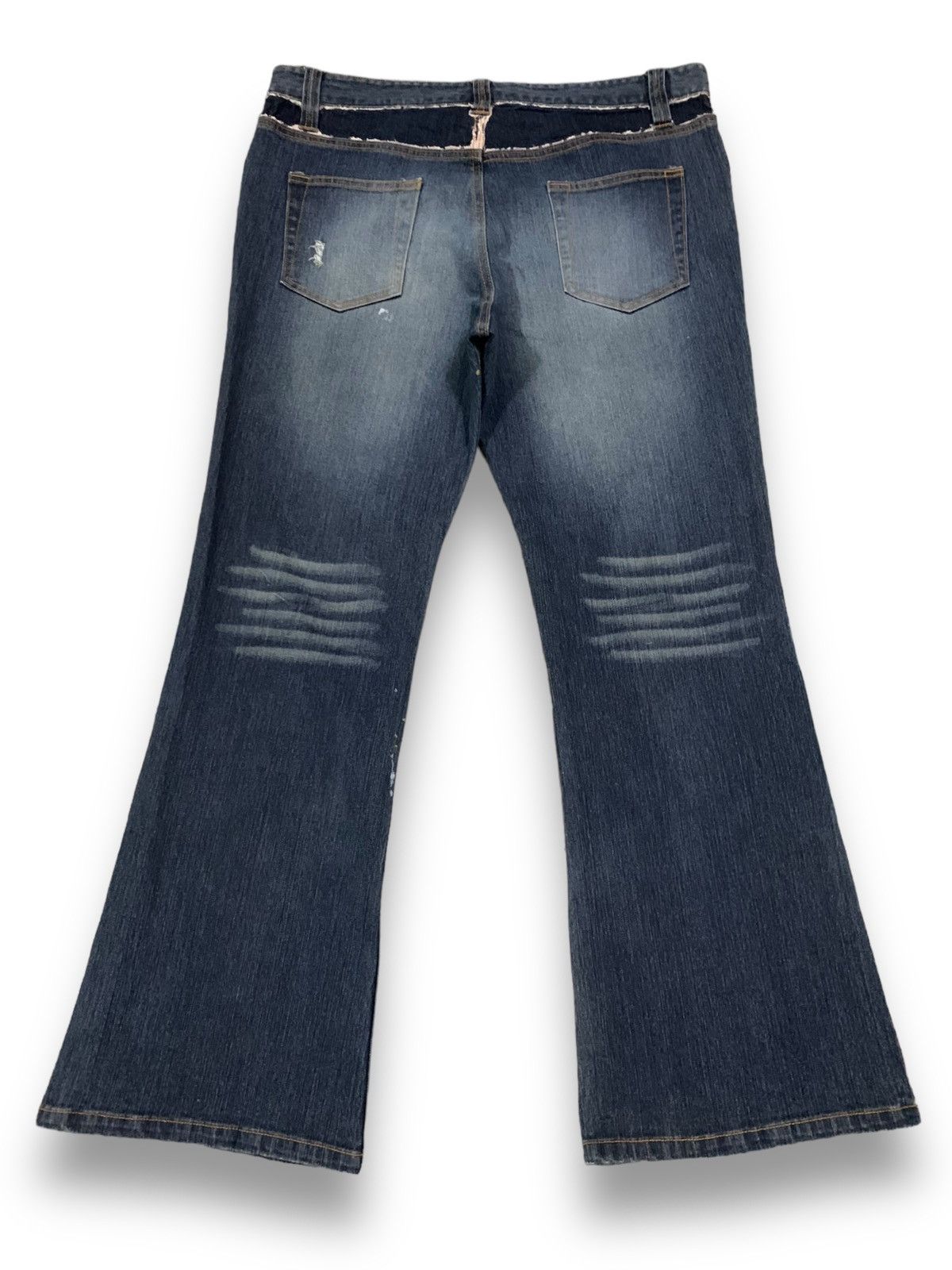 Japanese Brand Japanese Brand Blue Wash Painted Splatter Flare Grunge Jeans Size US 36 / EU 52 - 2 Thumbnail