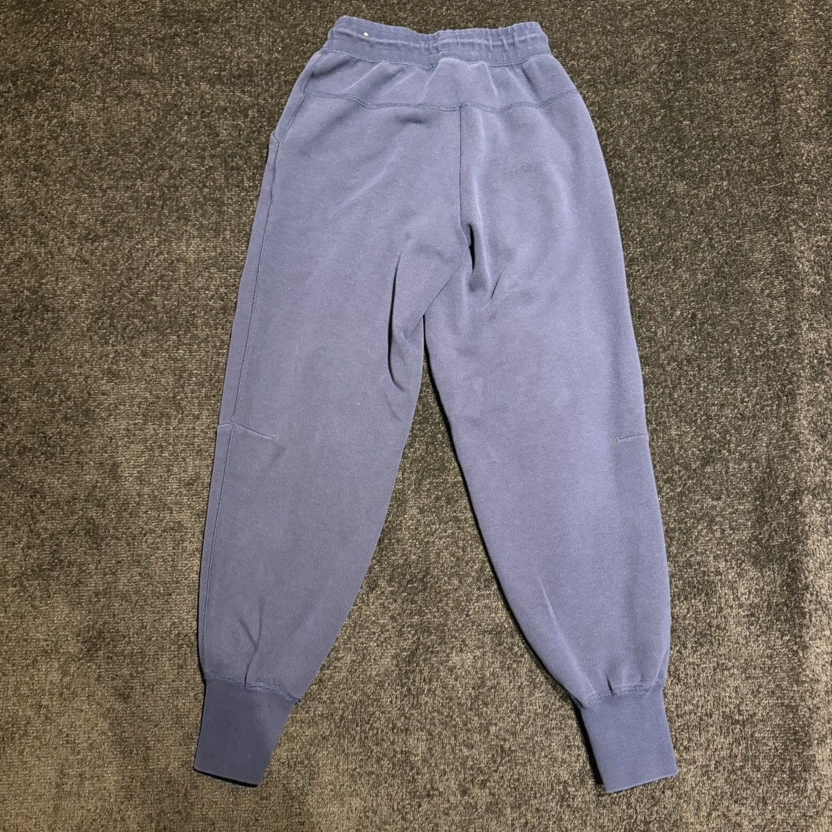 Nike Nike Barcelona Navy tech fleece pants Size US 28 / EU 44 - 6 Thumbnail