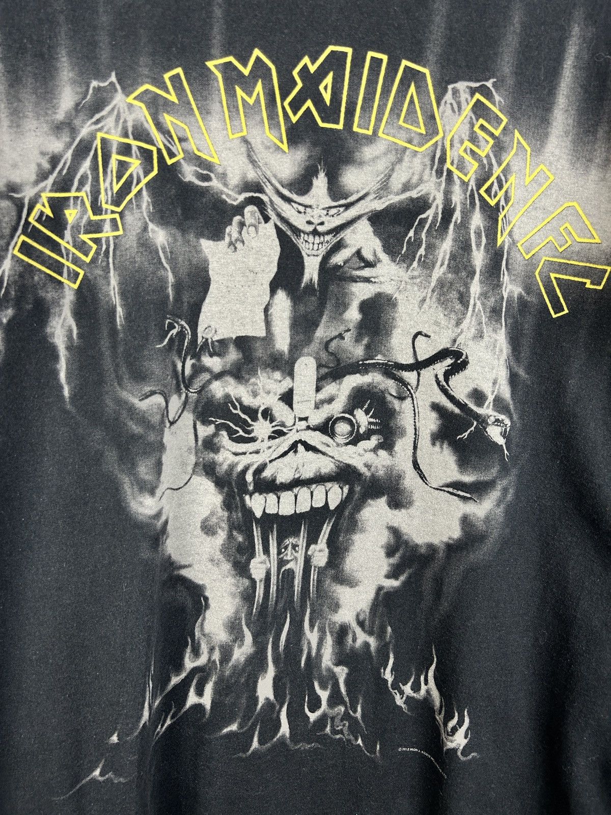 Band Tees Vintage Iron Maiden FC Band 2012 Short Sleeve T-Shirt Size US XL / EU 56 / 4 - 2 Thumbnail