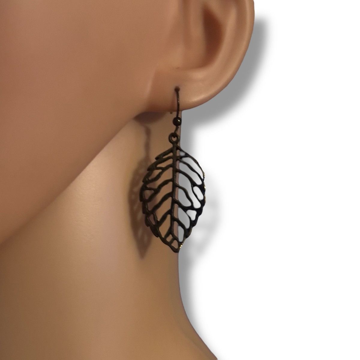 Other Bronze tone filigree aspen leaf dangle earrings Size ONE SIZE - 2 Thumbnail