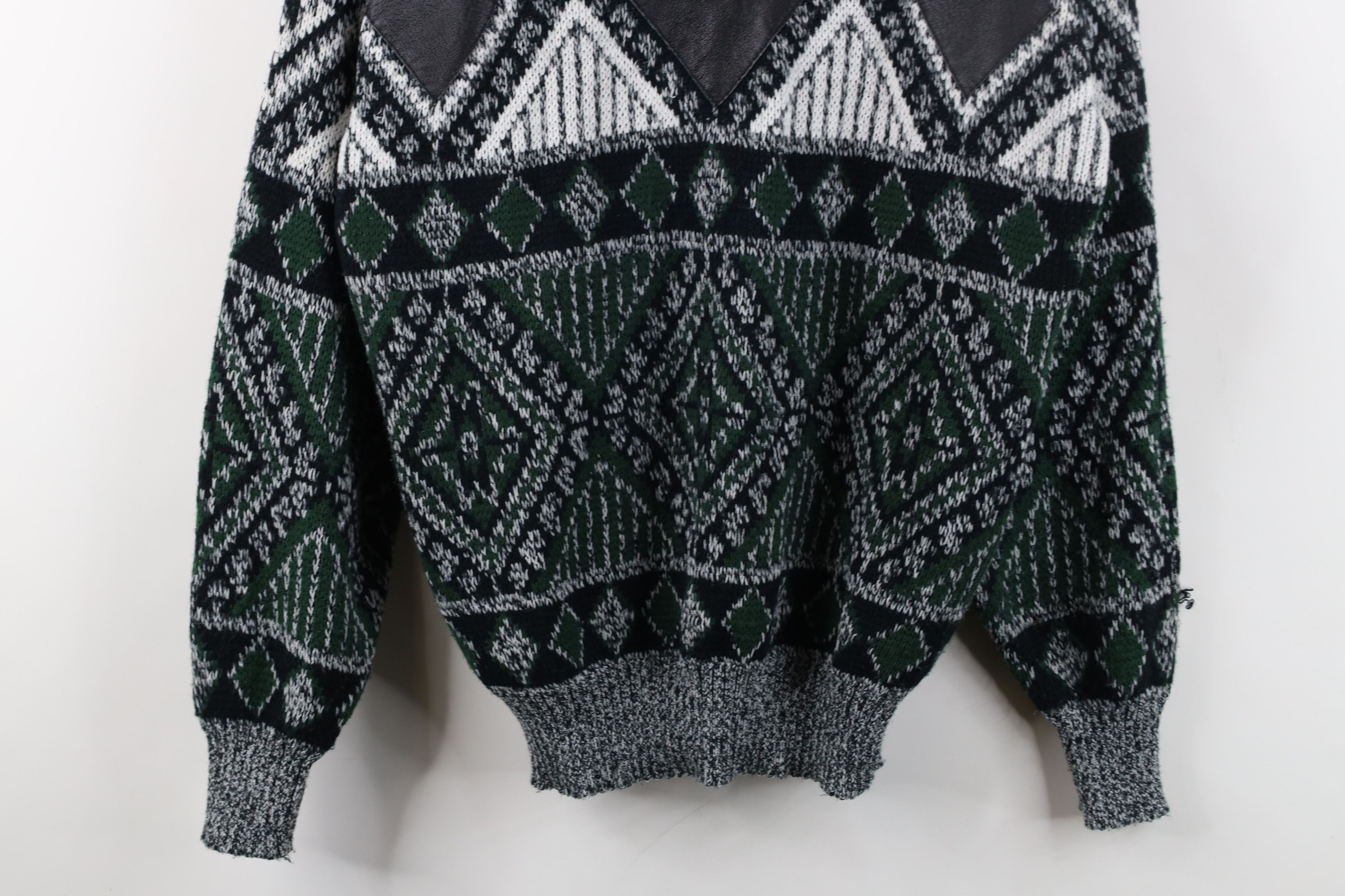 Vintage Vintage 90s Coogi Style Leather Trim Diamond Knit Sweater Size US S / EU 44-46 / 1 - 3 Thumbnail