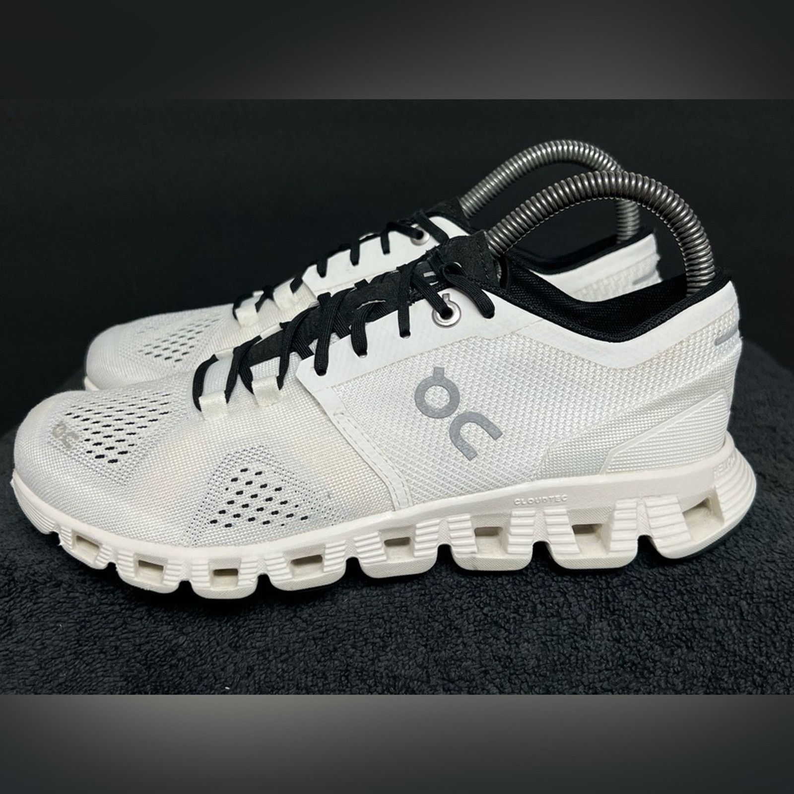 On Cloud X Womens Running Shoes White/black Size 6.5 Euc